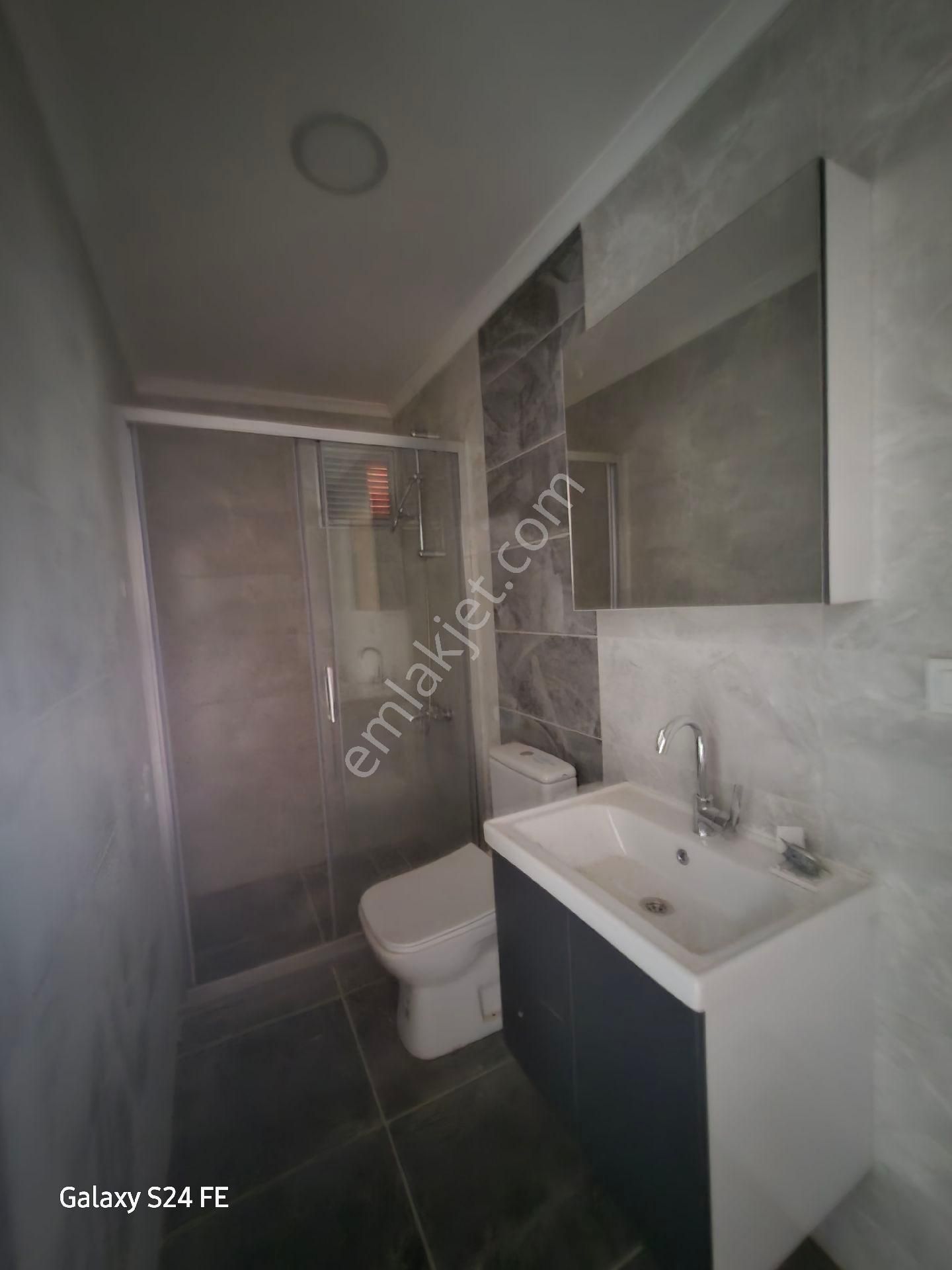 Bornova Doğanlar Da 3+1 Kiralık Lüks Daire - Görsel 3