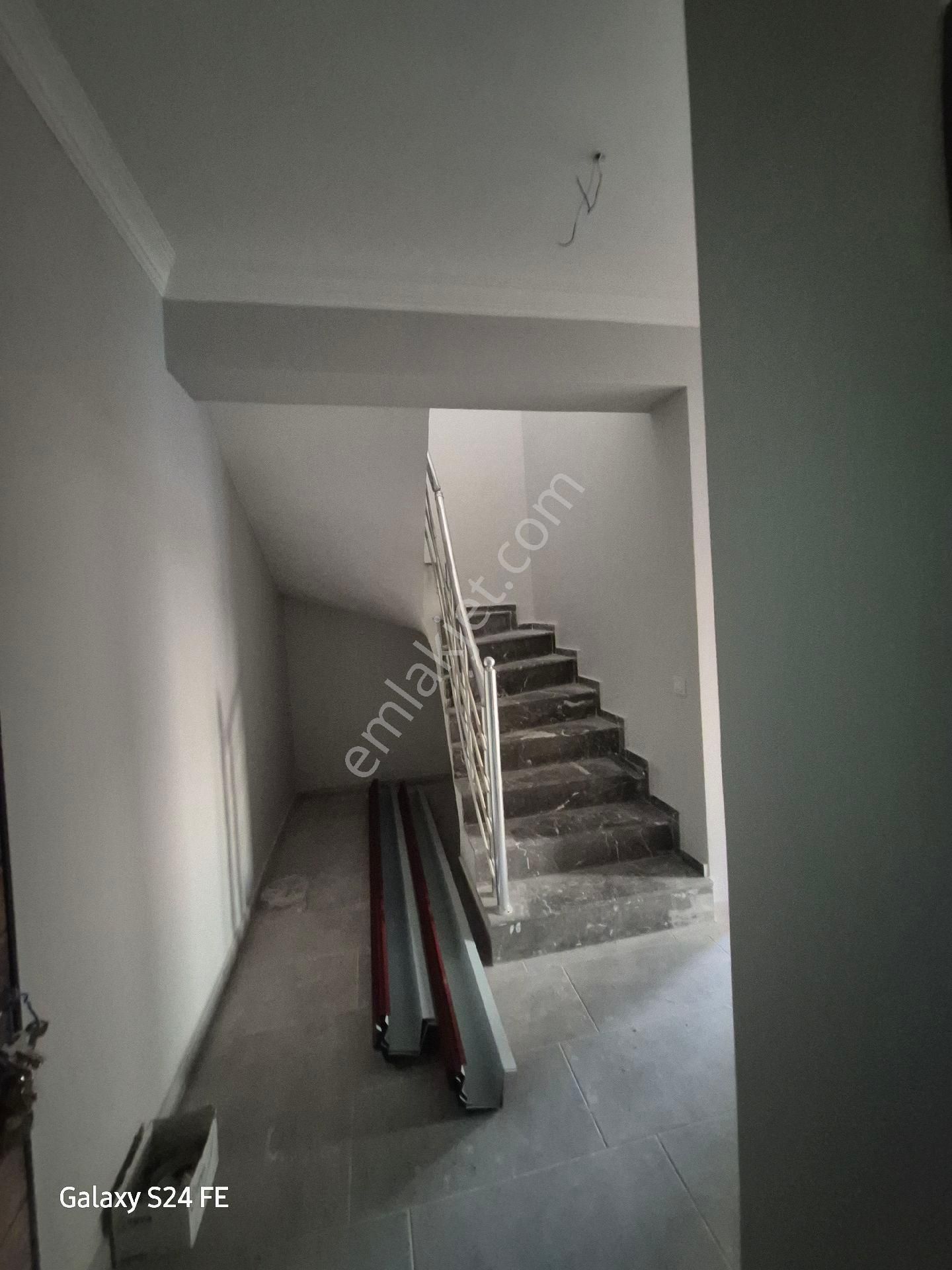 Bornova Doğanlar Da 3+1 Kiralık Lüks Daire - Görsel 17