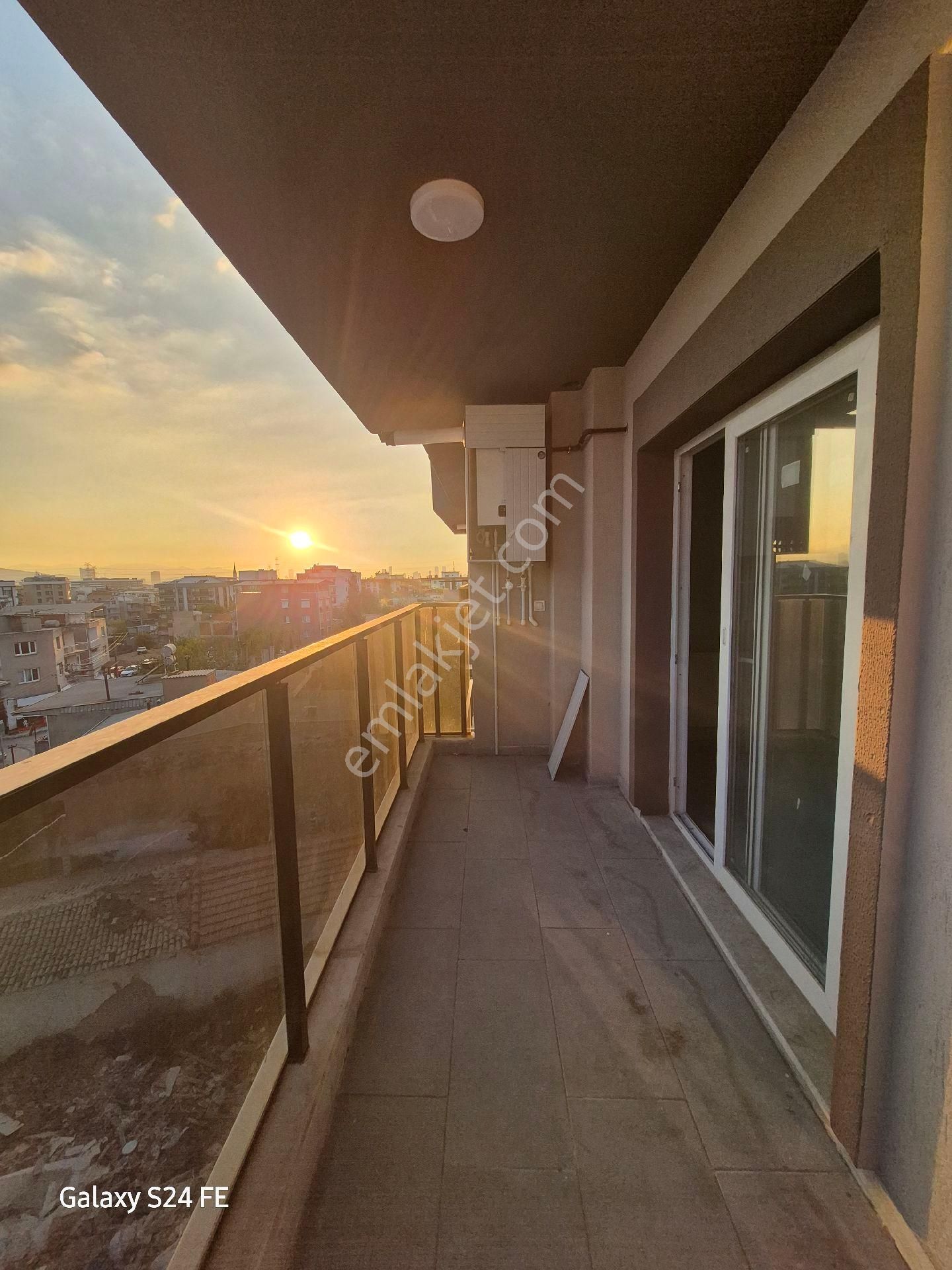 Bornova Doğanlar Da 3+1 Kiralık Lüks Daire - Görsel 19