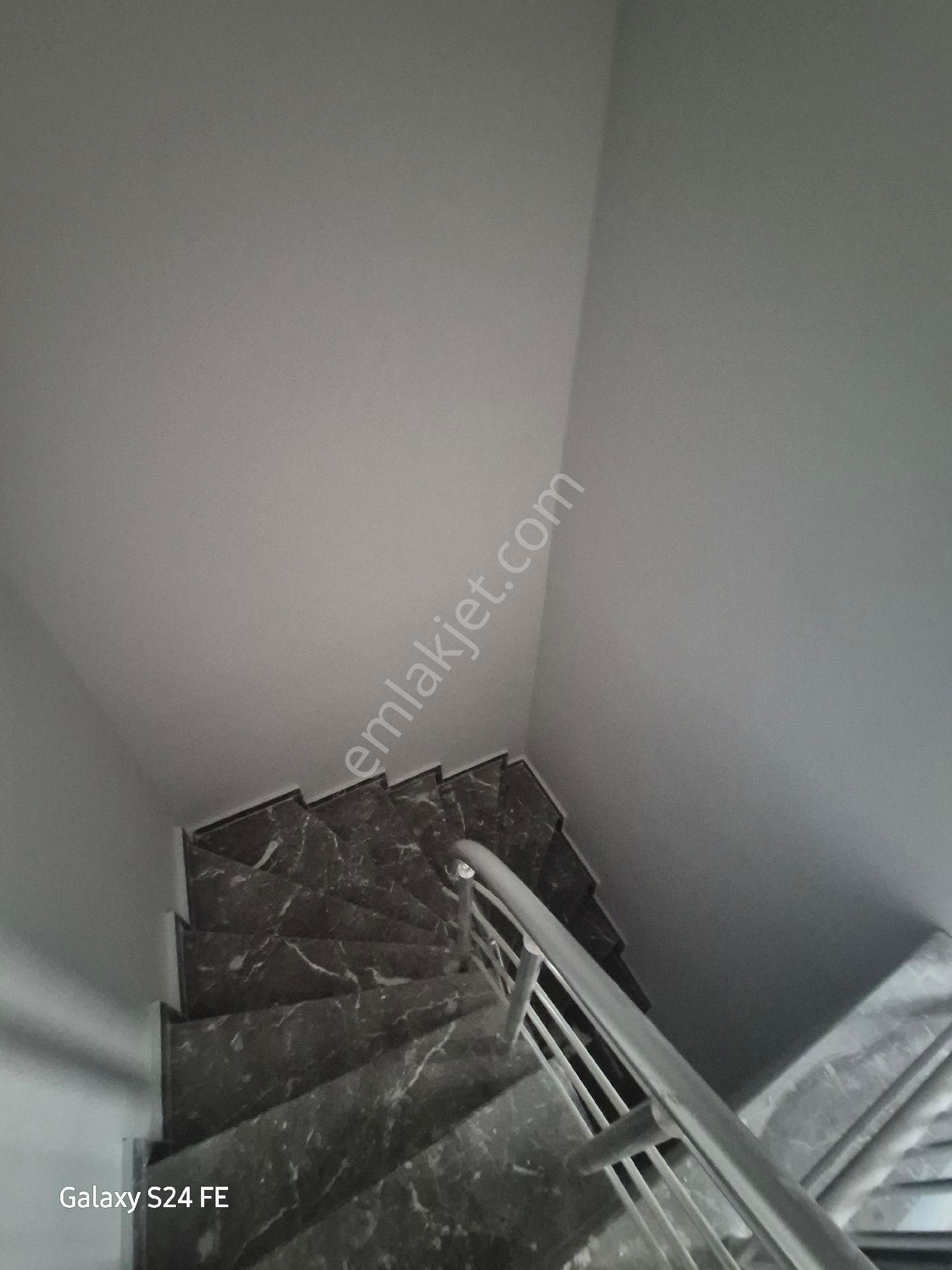Bornova Doğanlar Da 3+1 Kiralık Lüks Daire - Görsel 4