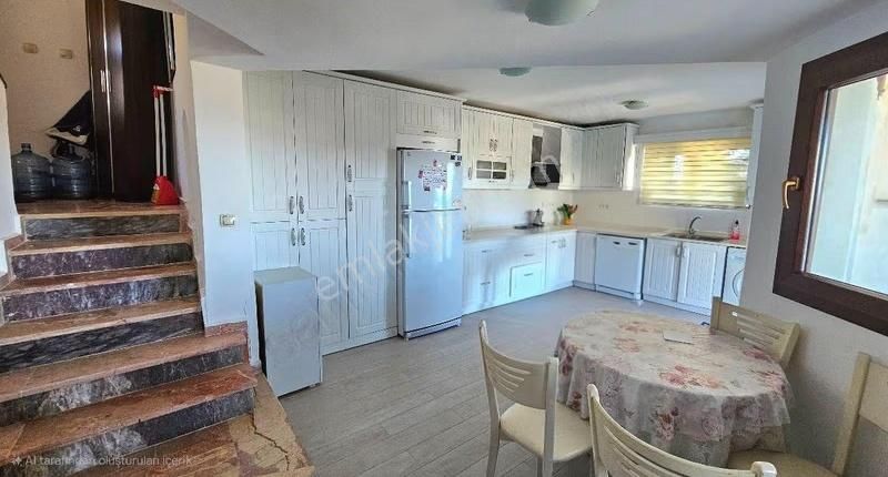 Bodrum Gümüşlükte Satılık Havuzlu Sitede Manzaralı 3+1 Müstakil - Görsel 2