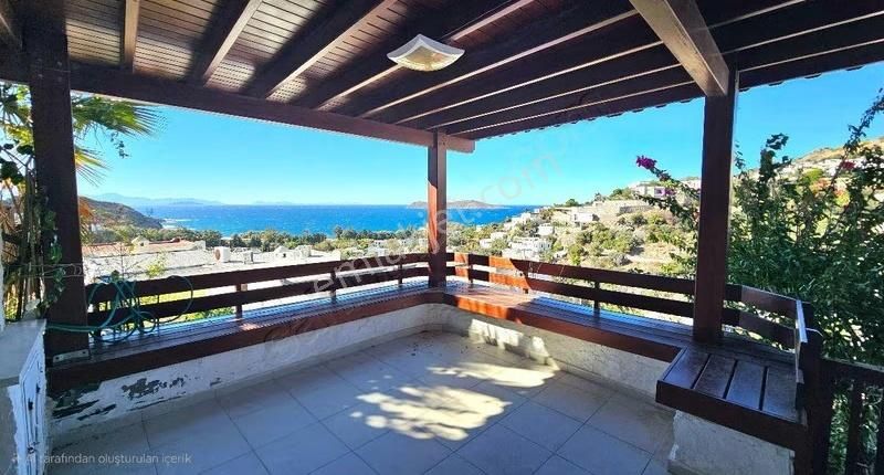 Bodrum Gümüşlükte Satılık Havuzlu Sitede Manzaralı 3+1 Müstakil - Görsel 4