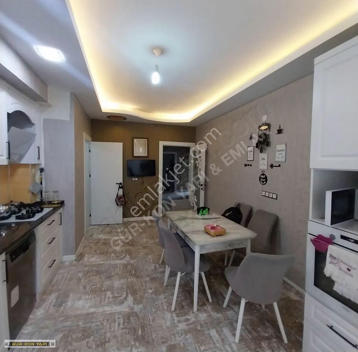 Karaaslanda Satlık 2 Katlı Lüks Mustakil Bina - Görsel 33