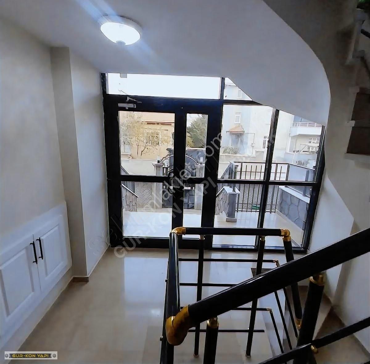 Karaaslanda Satlık 2 Katlı Lüks Mustakil Bina - Görsel 17