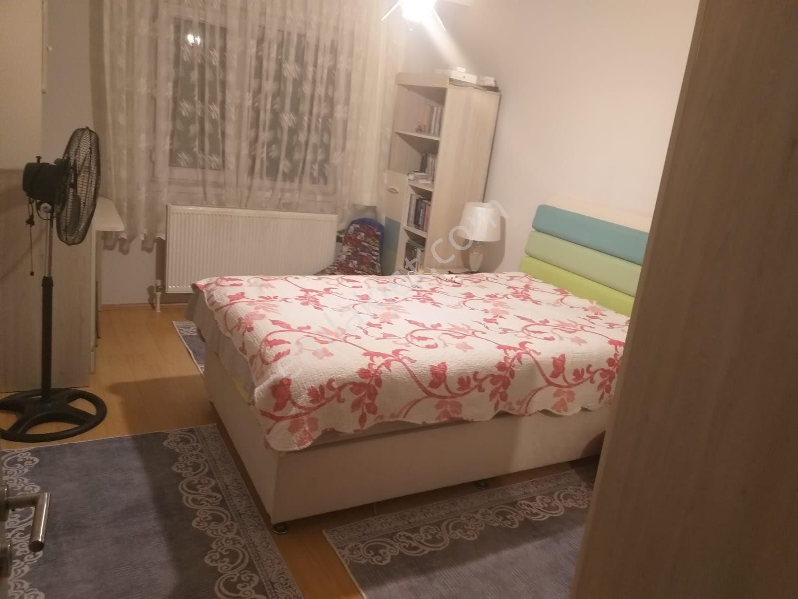 Sahibinden Cadde Üzeri İçi Yapılı 3+1daire - Görsel 9