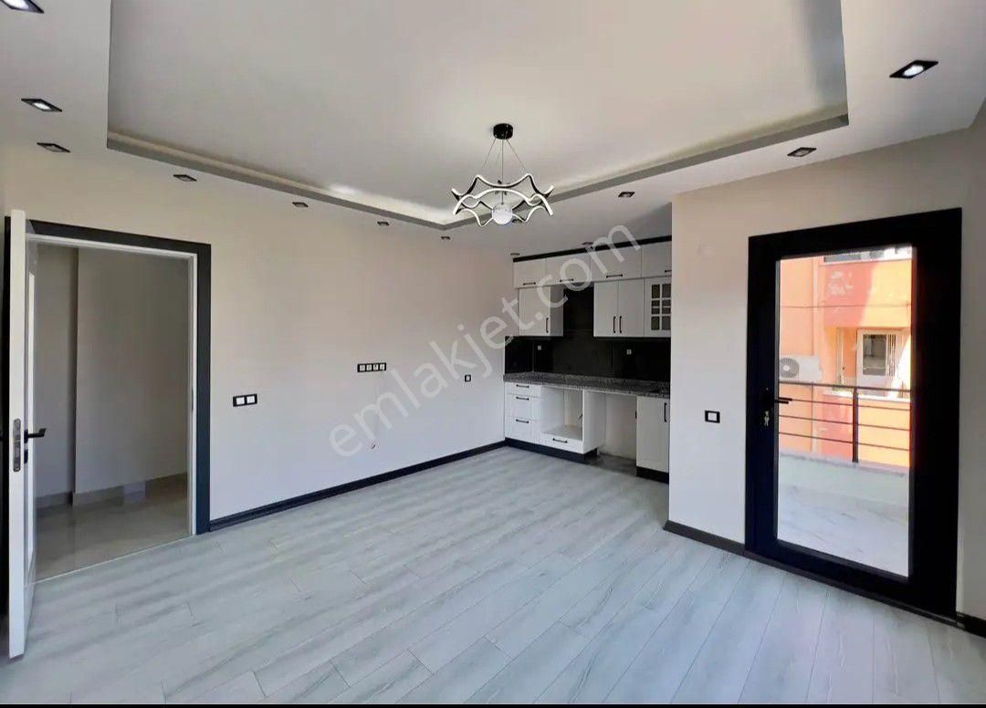 Didim Efeler Mahallesinde Satılık 1+1 Sıfır Daire Satıyoruz