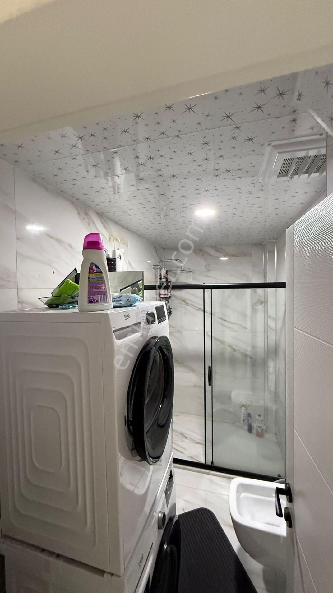 Sarılar Satılık Havuzlu Asansörlü 1+1 Full Eşyaları İle Birlikte - Görsel 4