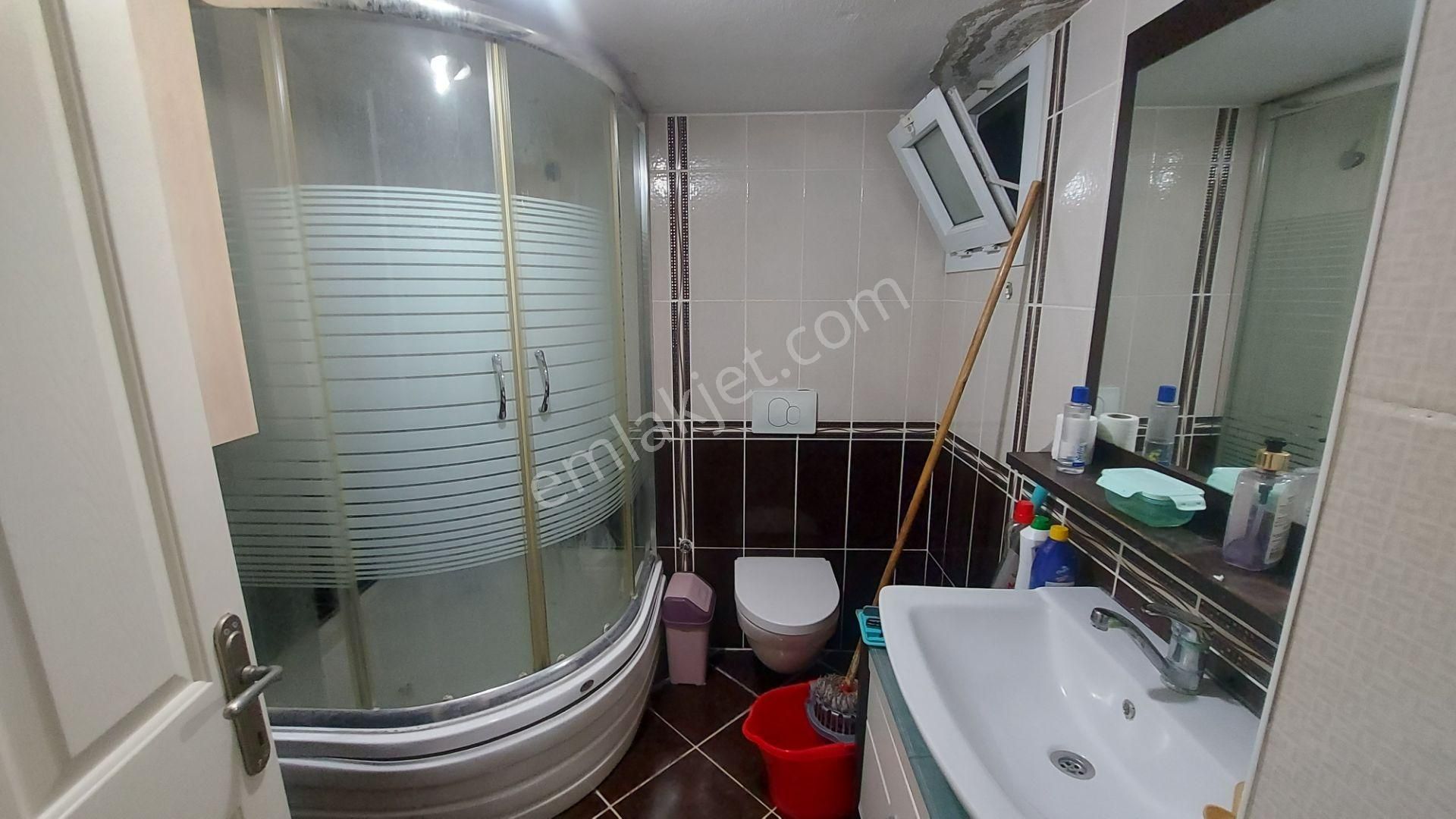Karşıyaka'nın Kalbi Bahriye Üçok'ta Kiralık 3+1 105 M2 Daire - Görsel 13