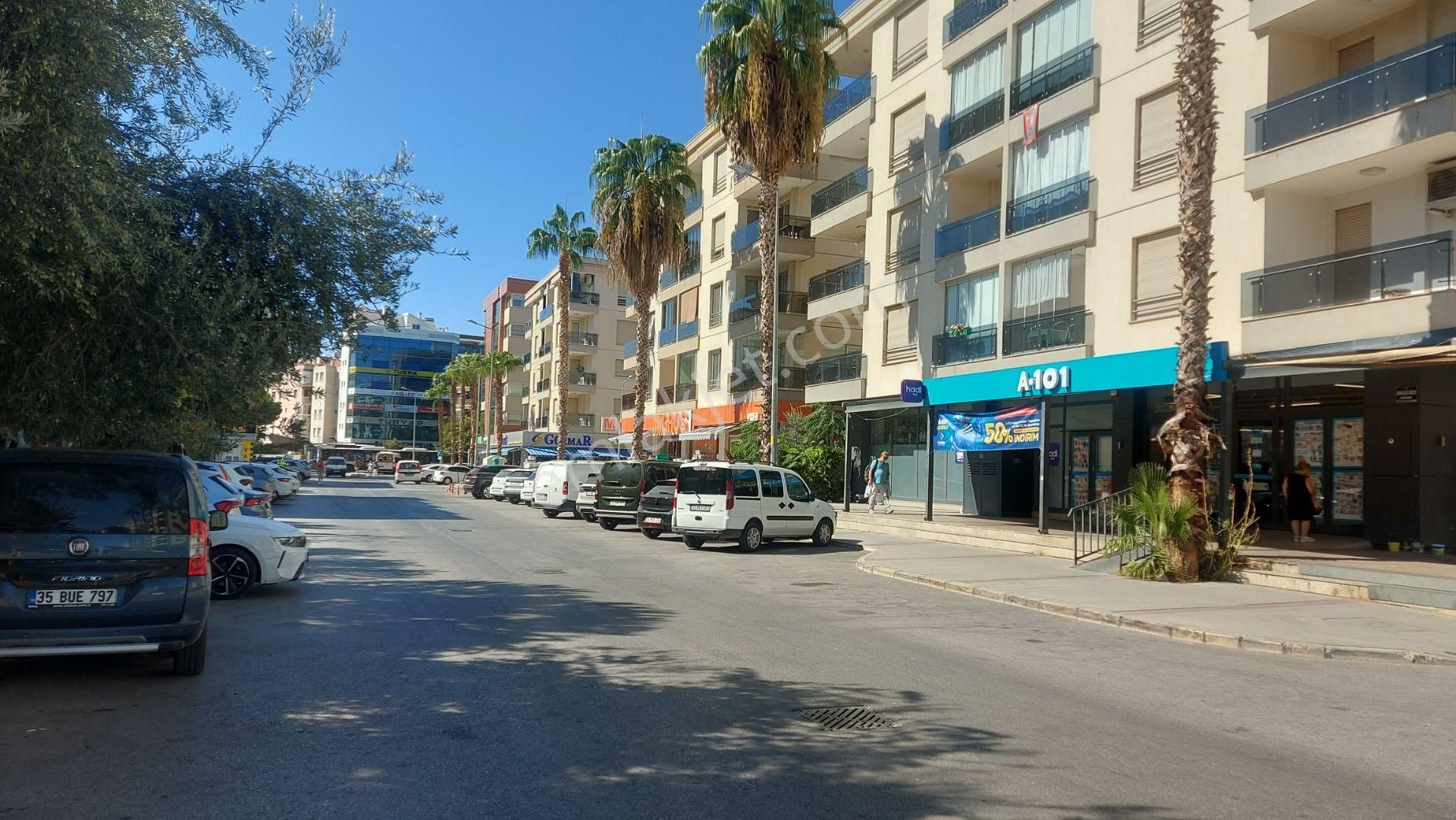 Karşıyaka'nın Kalbi Bahriye Üçok'ta Kiralık 3+1 105 M2 Daire - Görsel 20