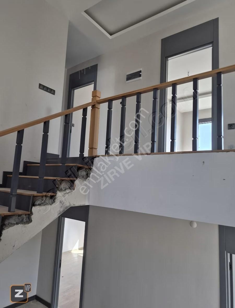 Erkilet Site İçinde Süper Lüks Villa - Görsel 11