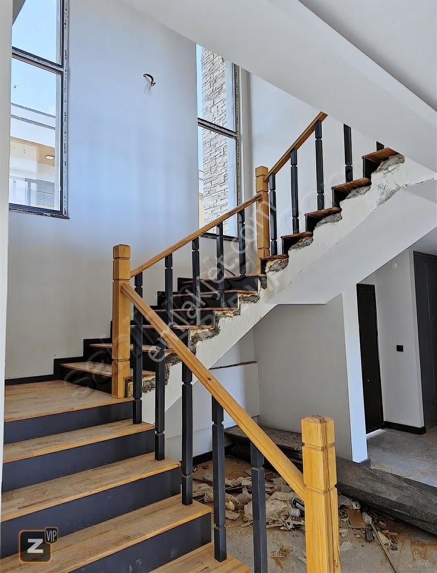 Erkilet Site İçinde Süper Lüks Villa - Görsel 13