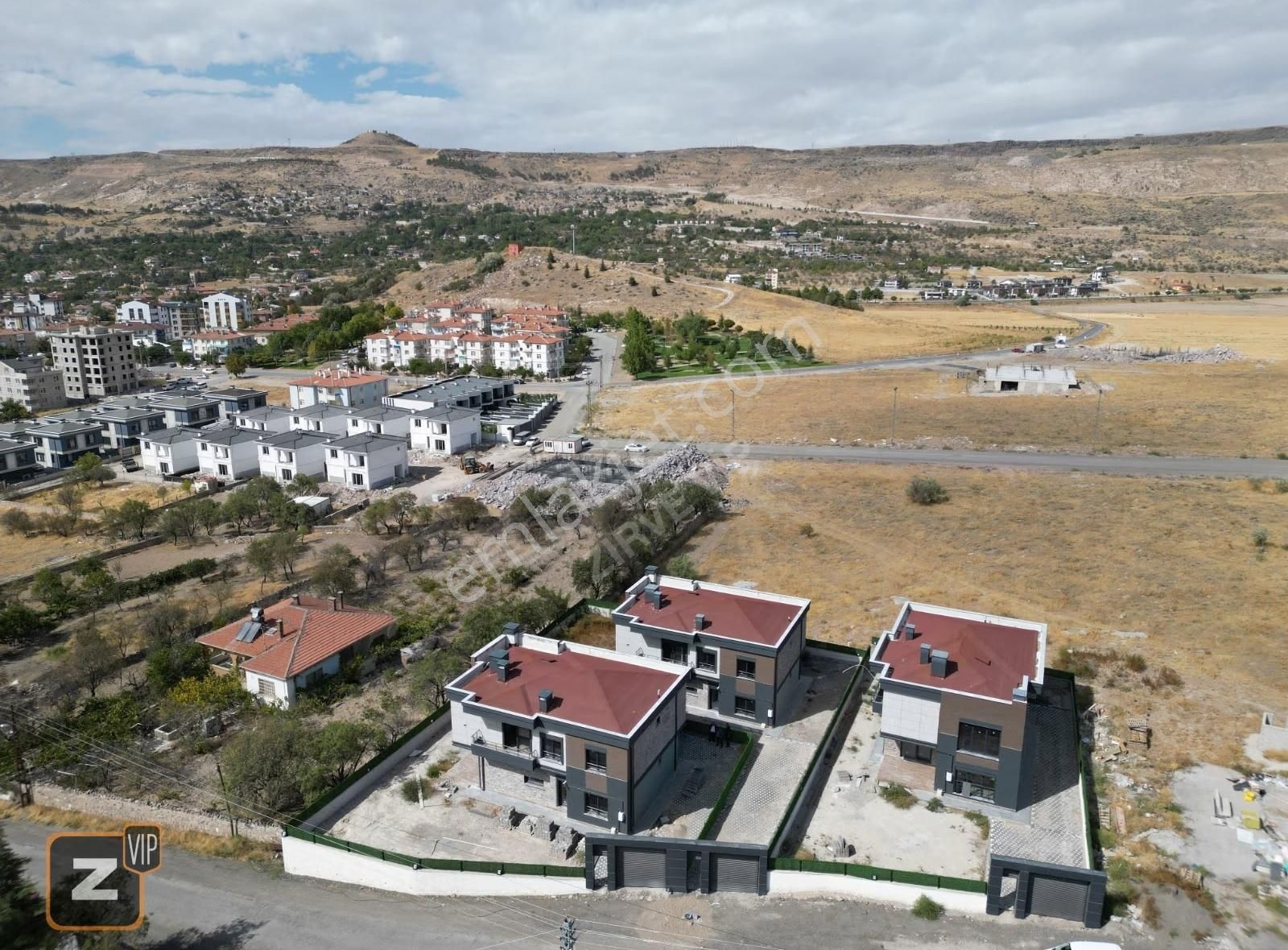 Erkilet Site İçinde Süper Lüks Villa - Görsel 3