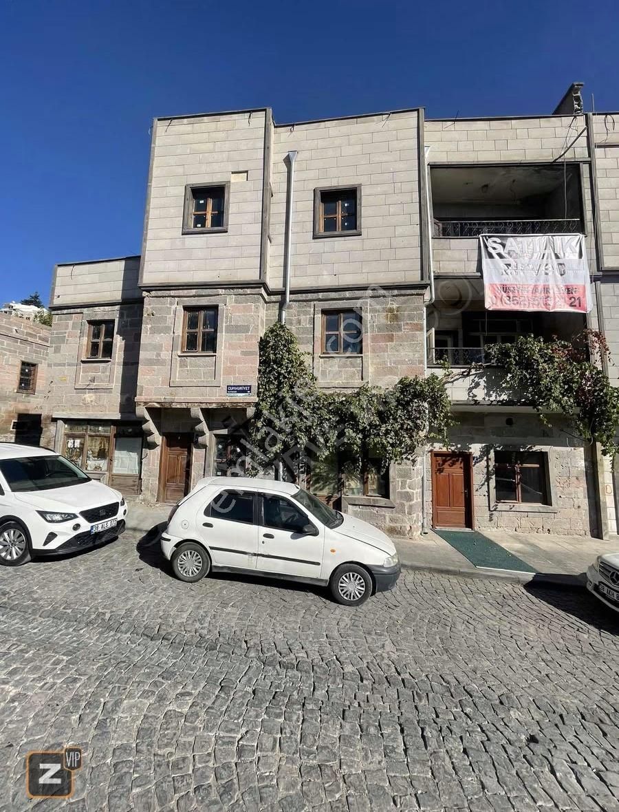 Talas Tablakaya'da Komple Satılık Taş Bina - Görsel 4