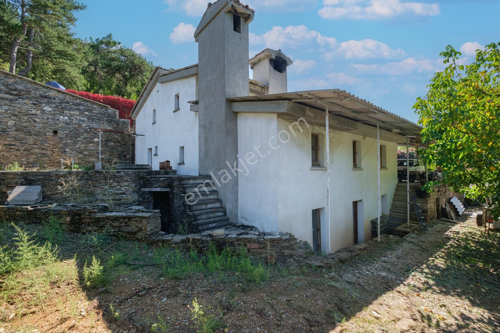 Ege’nin Kalbinde Doğa İle Sanatın Buluştuğu Satılık Özel Çiftlik - Görsel 20