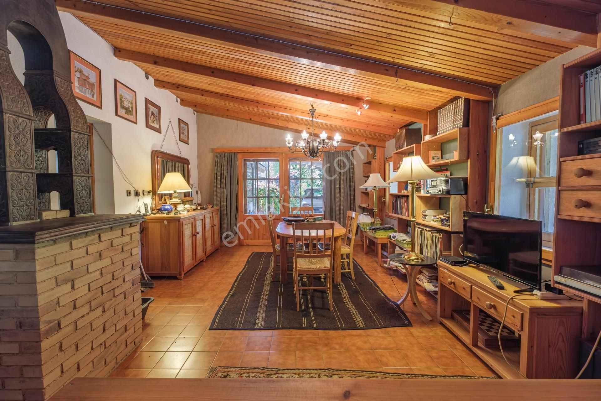 Ege’nin Kalbinde Doğa İle Sanatın Buluştuğu Satılık Özel Çiftlik - Görsel 26