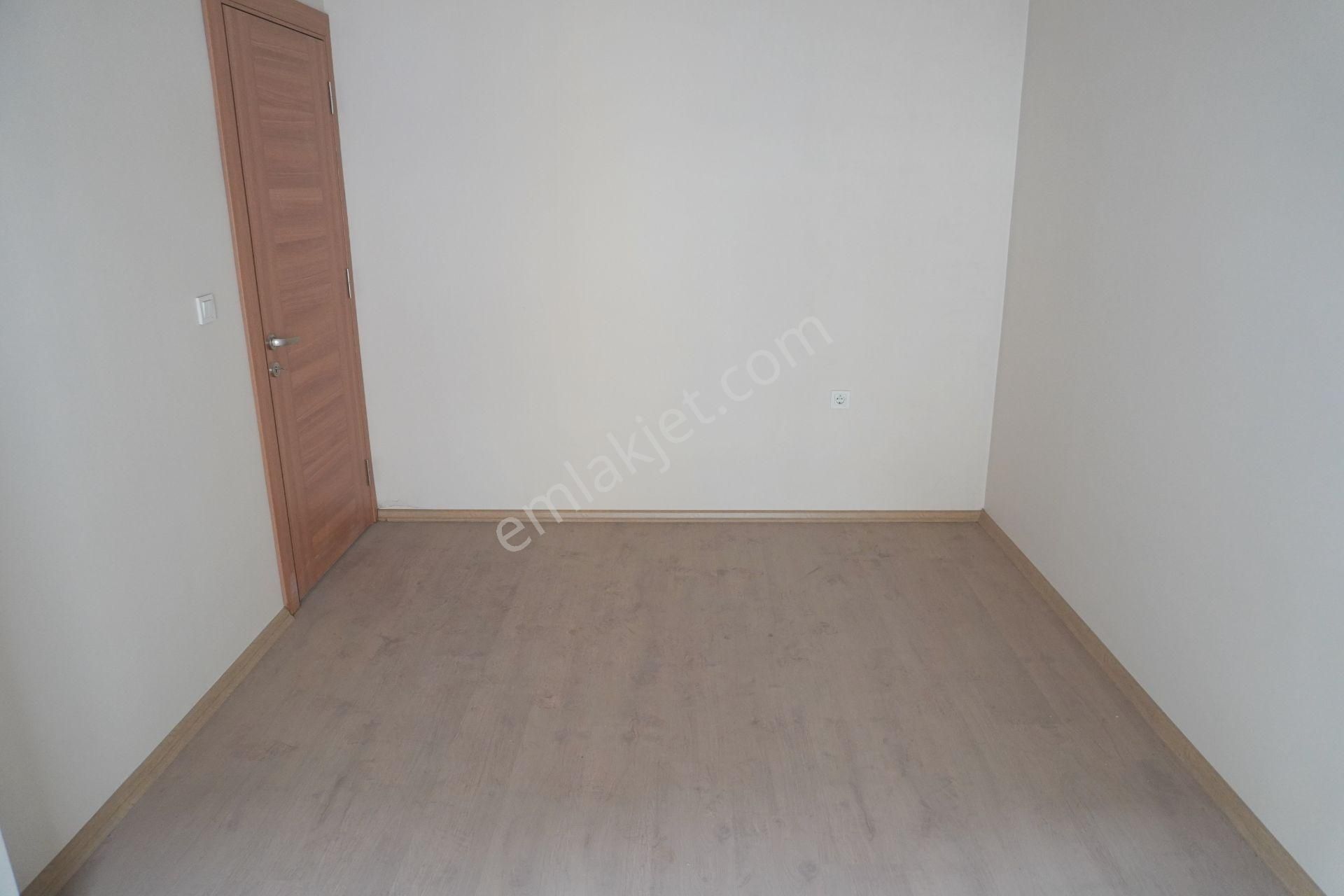 Küçükçiğli Satılık3+1 Doğalgaz Kombili+asansörlü+balkonlu Çiğliserkan - Görsel 19