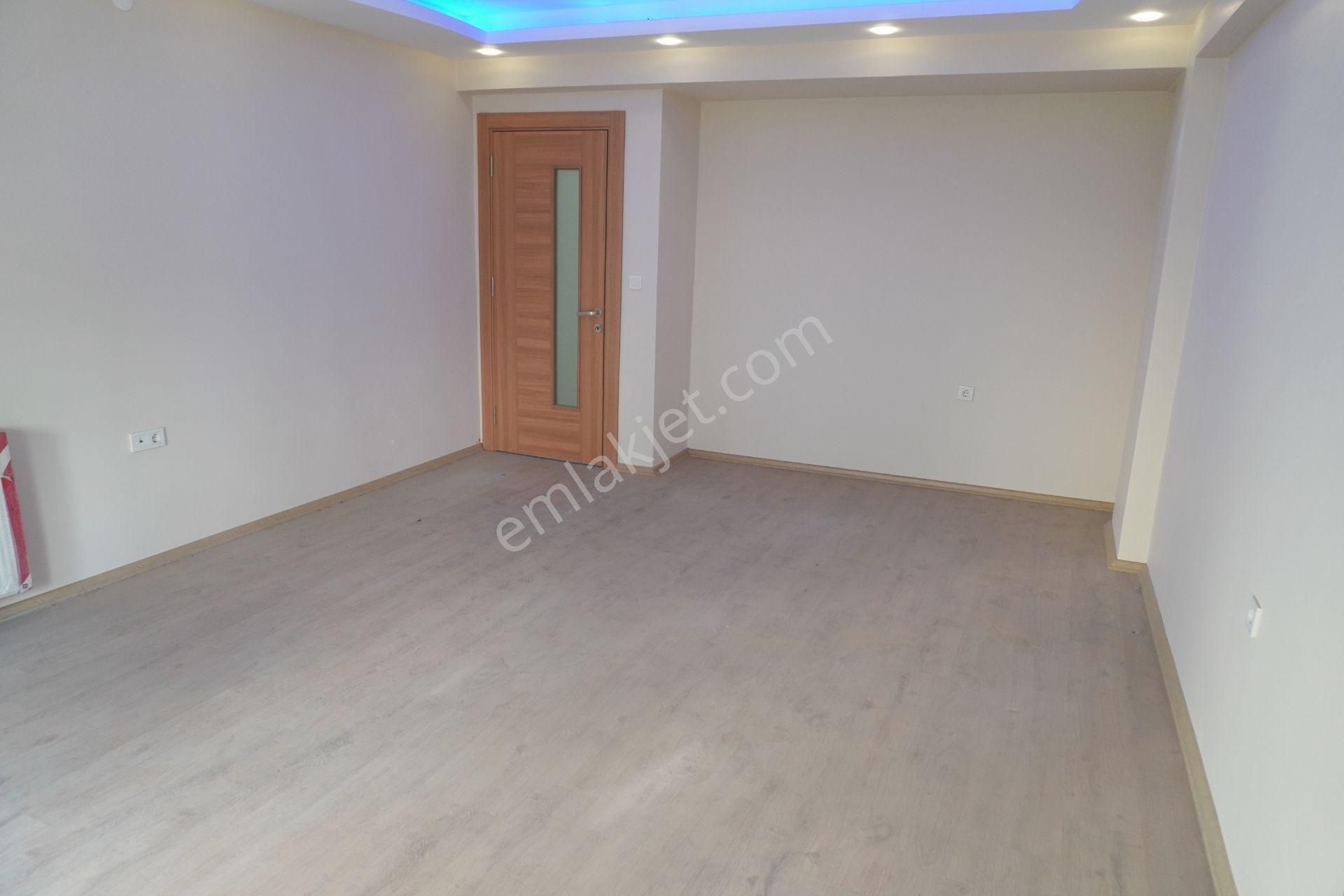 Küçükçiğli Satılık3+1 Doğalgaz Kombili+asansörlü+balkonlu Çiğliserkan - Görsel 12
