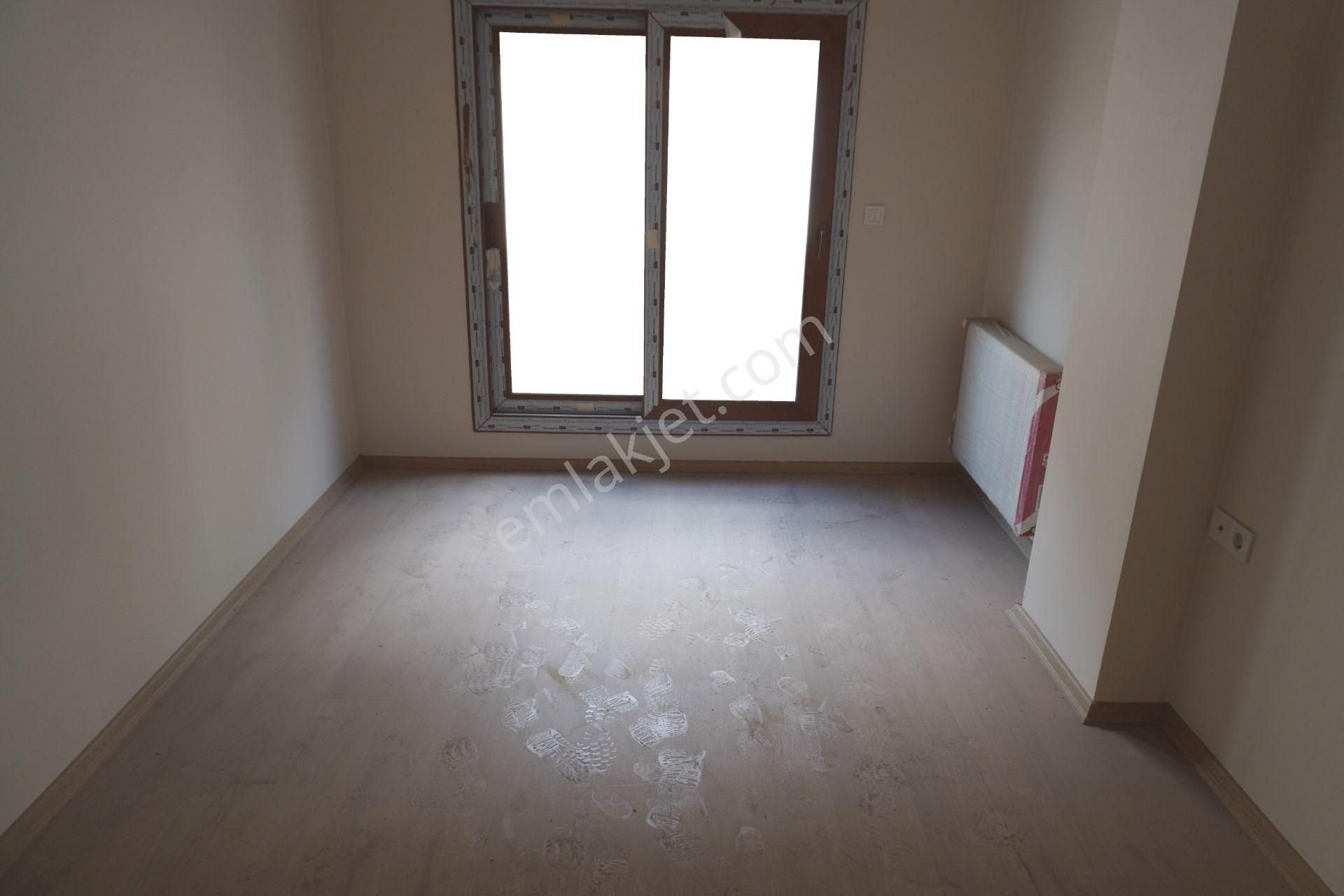 Küçükçiğli Satılık3+1 Doğalgaz Kombili+asansörlü+balkonlu Çiğliserkan - Görsel 18