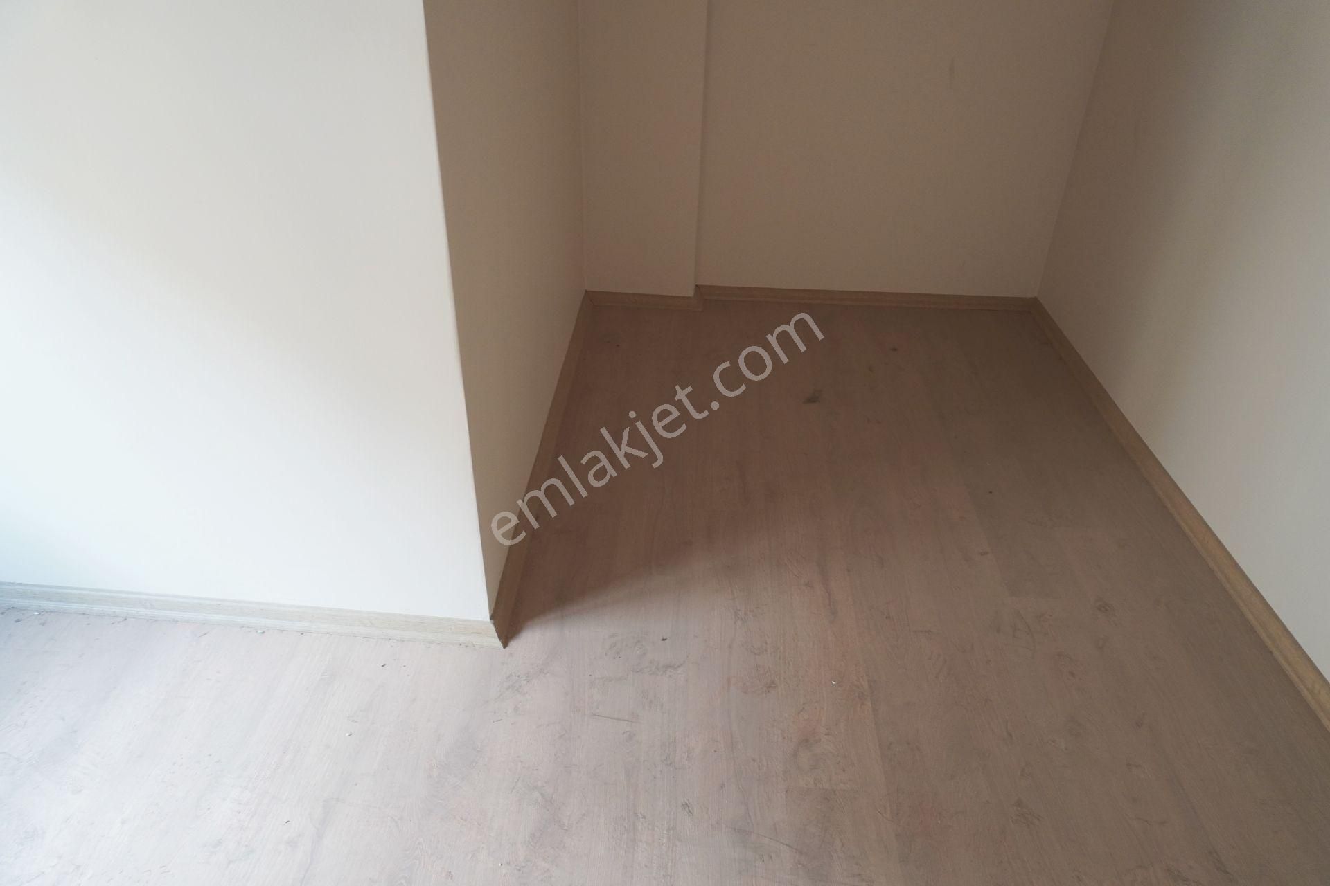 Küçükçiğli Satılık3+1 Doğalgaz Kombili+asansörlü+balkonlu Çiğliserkan - Görsel 21