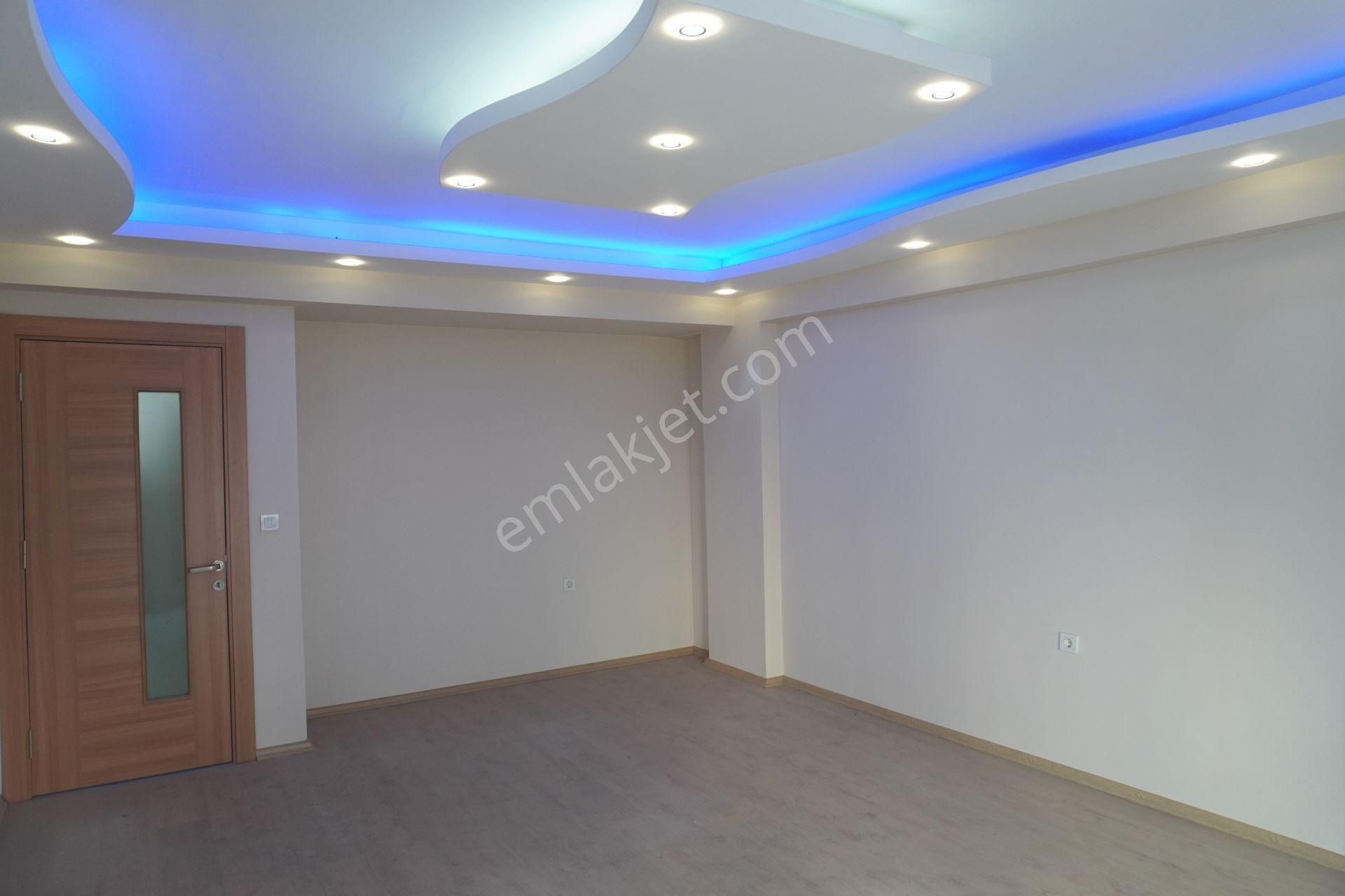 Küçükçiğli Satılık3+1 Doğalgaz Kombili+asansörlü+balkonlu Çiğliserkan - Görsel 13