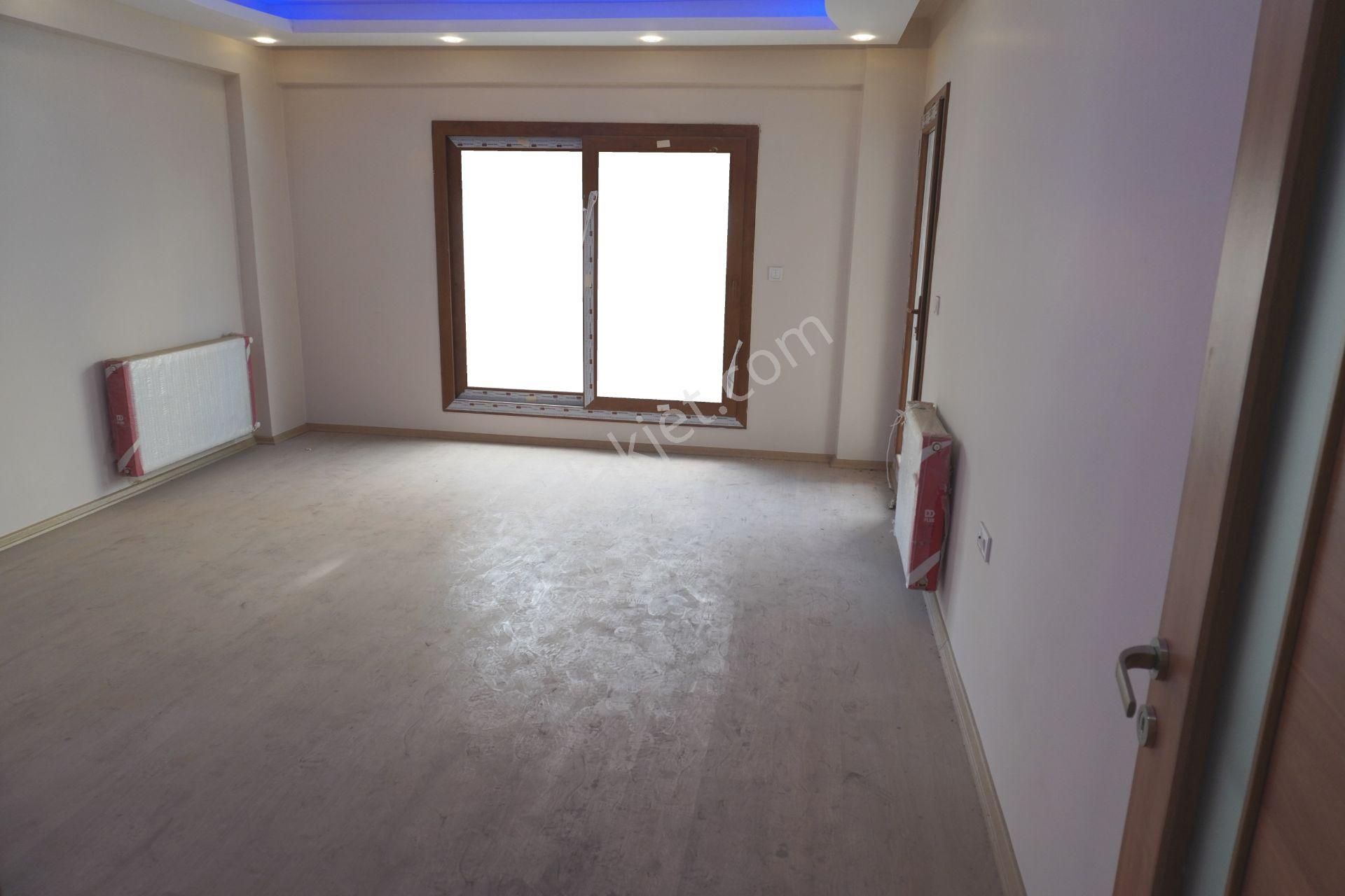 Küçükçiğli Satılık3+1 Doğalgaz Kombili+asansörlü+balkonlu Çiğliserkan - Görsel 7