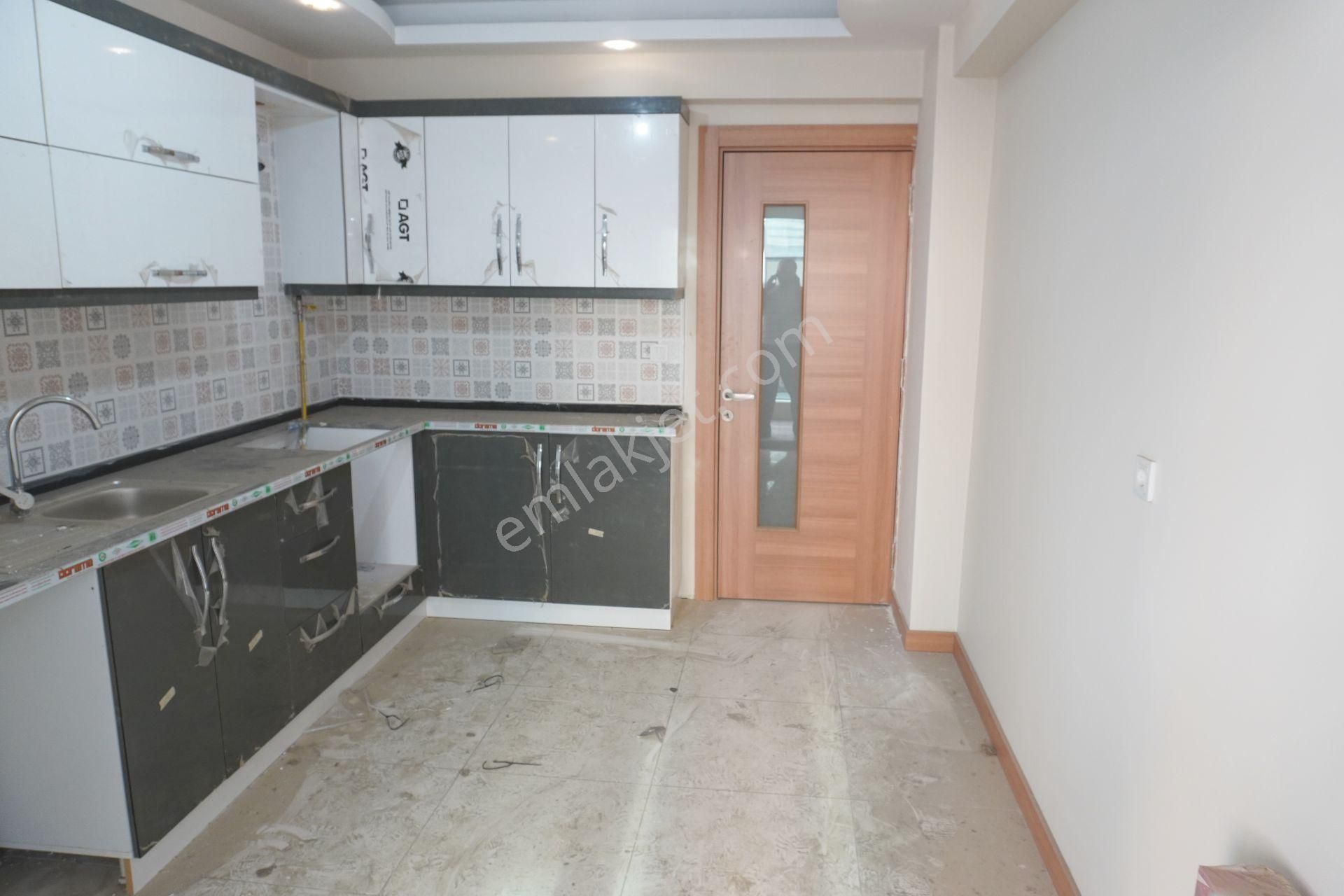 Küçükçiğli Satılık3+1 Doğalgaz Kombili+asansörlü+balkonlu Çiğliserkan - Görsel 5