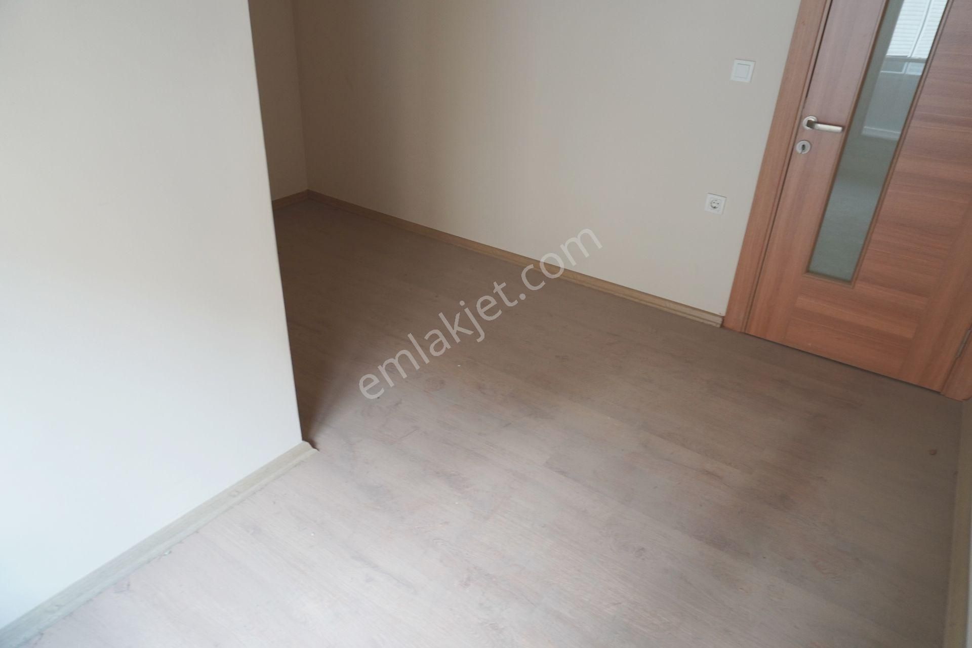 Küçükçiğli Satılık3+1 Doğalgaz Kombili+asansörlü+balkonlu Çiğliserkan - Görsel 22
