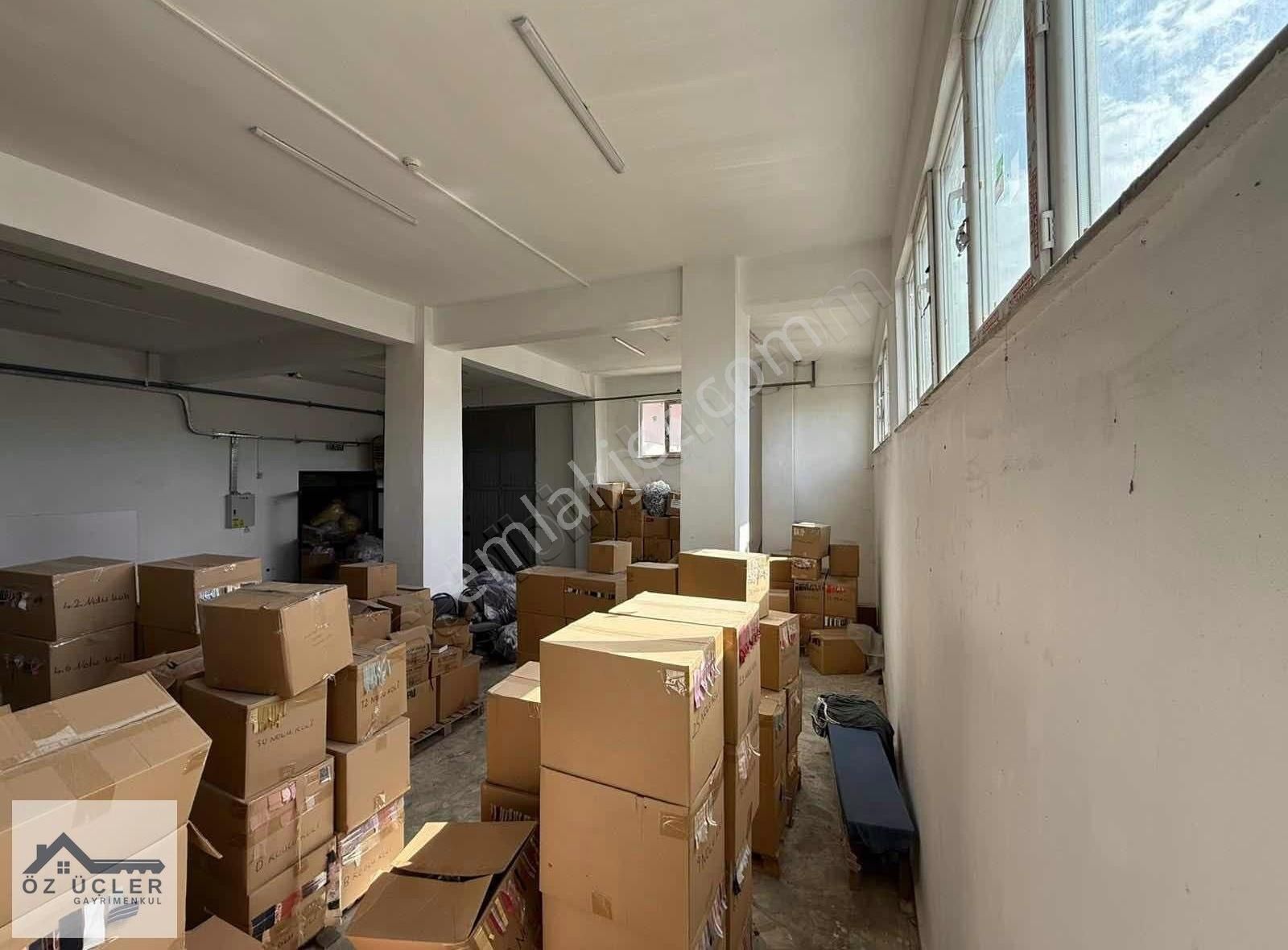 Çavuşbaşı'nda Kiralık 450m2 Depo - Görsel 13