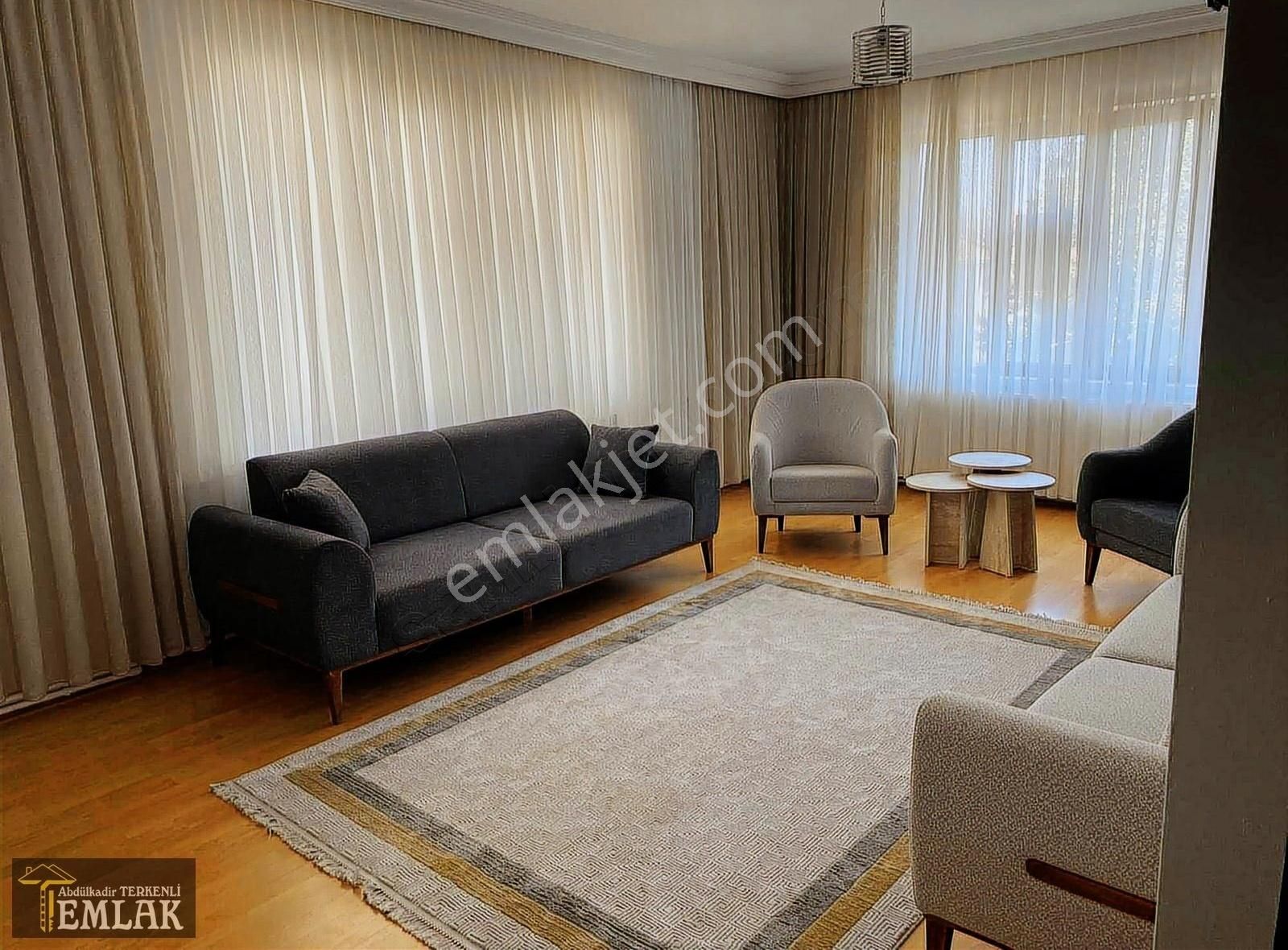 Terkenli Emlak'tan Gazi Pazarı Yanı 2. Kat Bakımlı Daire