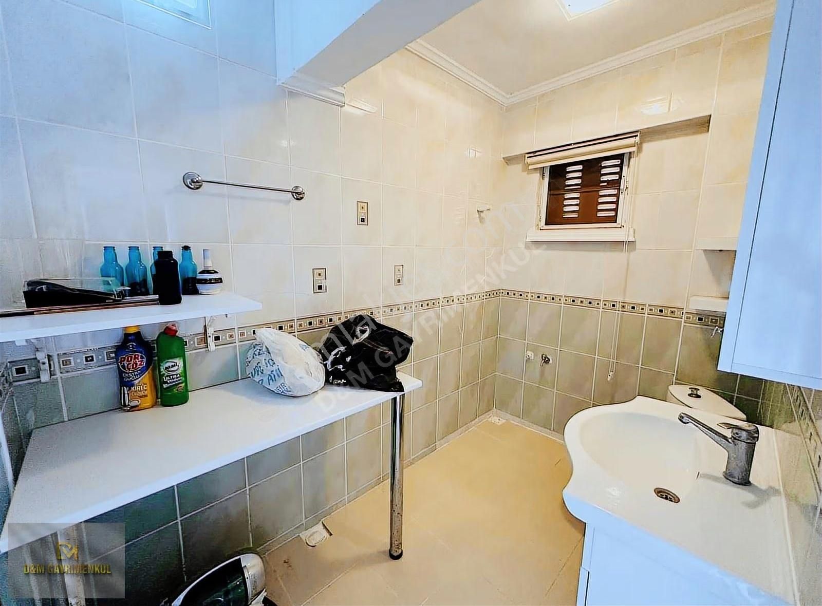 Akbük'te Site İçi Tam Müstakil Villa Geniş Bahçe Alanına Sahip ! - Görsel 12