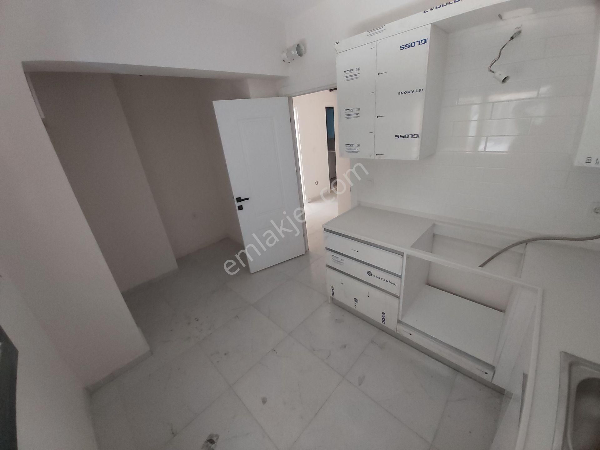 Demirköprü Diş Hast. İzban Yakını 3 Cephe Sıfır 2+1_yüksek Giriş - Görsel 6