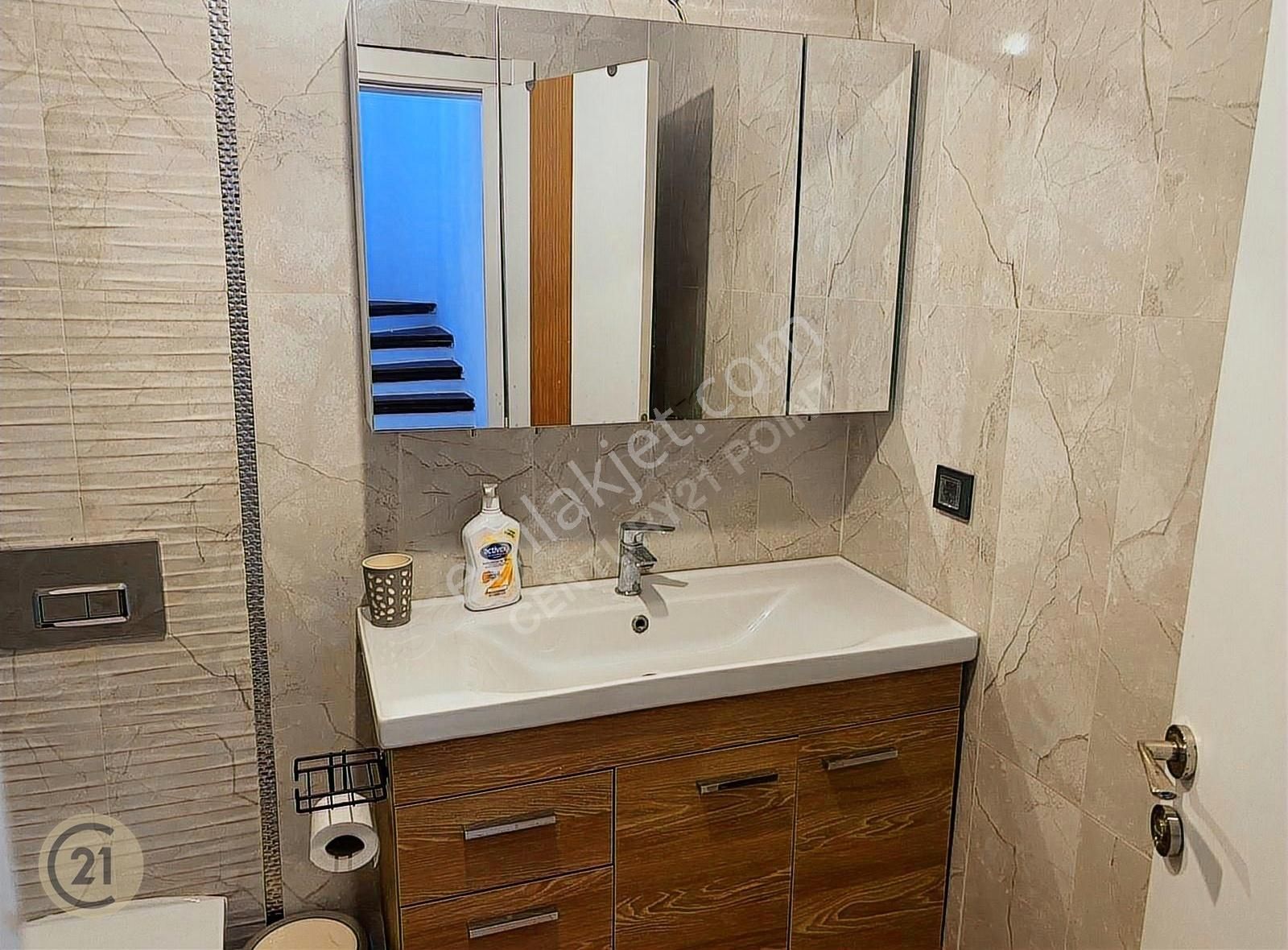 Century21 Den Yıllık Kiralık Marina Arkası 2+1 Müstakil Bahceli. - Görsel 10