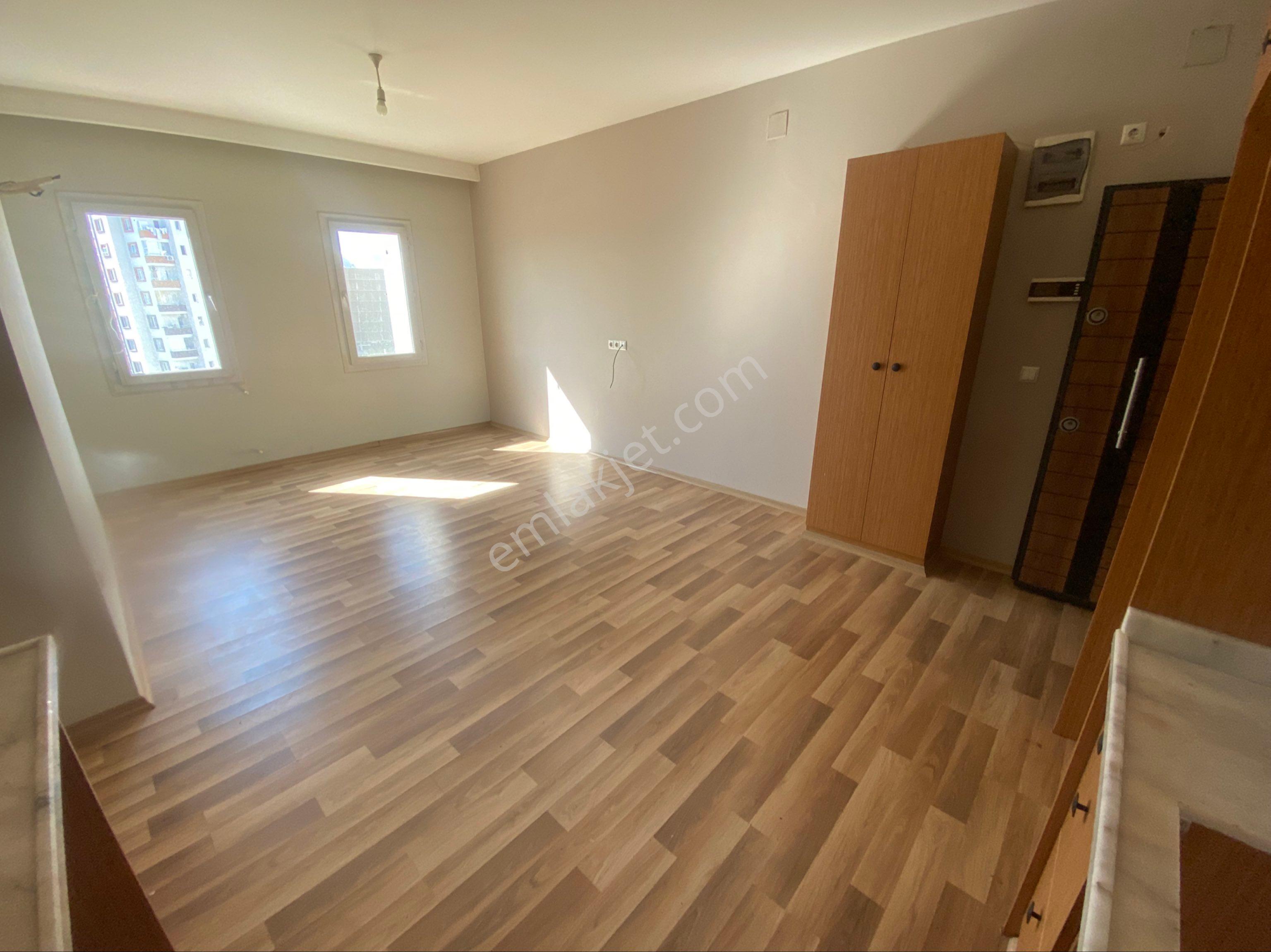 Atc'den Çarkıpare'de Yeni Stadyum Karşısında İskanlı Az Katlı 2+1 Kiralık Daire - Görsel 3
