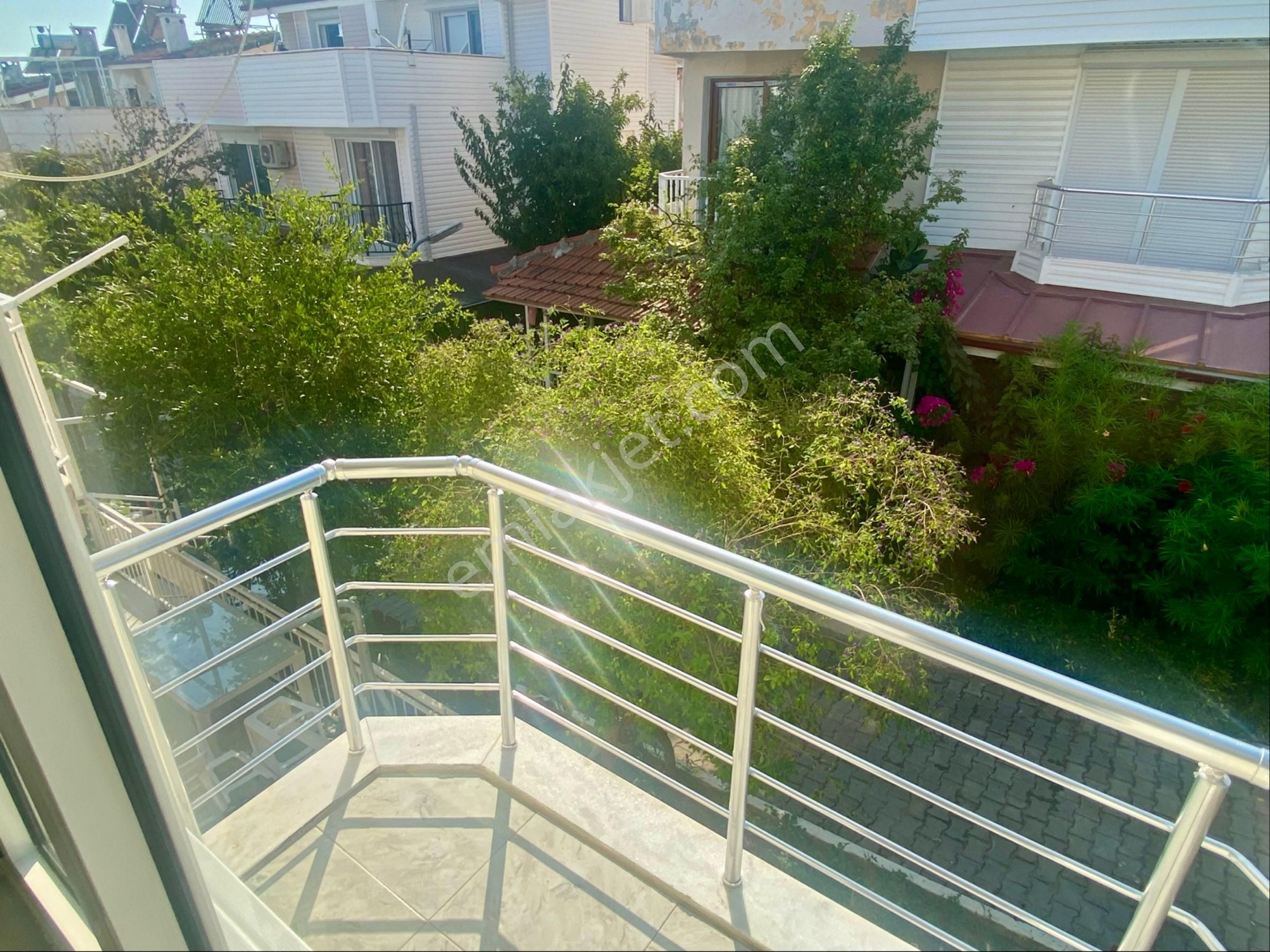 Gümüldür Mavi Kent Sitesi'nde, Bakımlı, Tripleks Müstakil Yazlık - Görsel 21