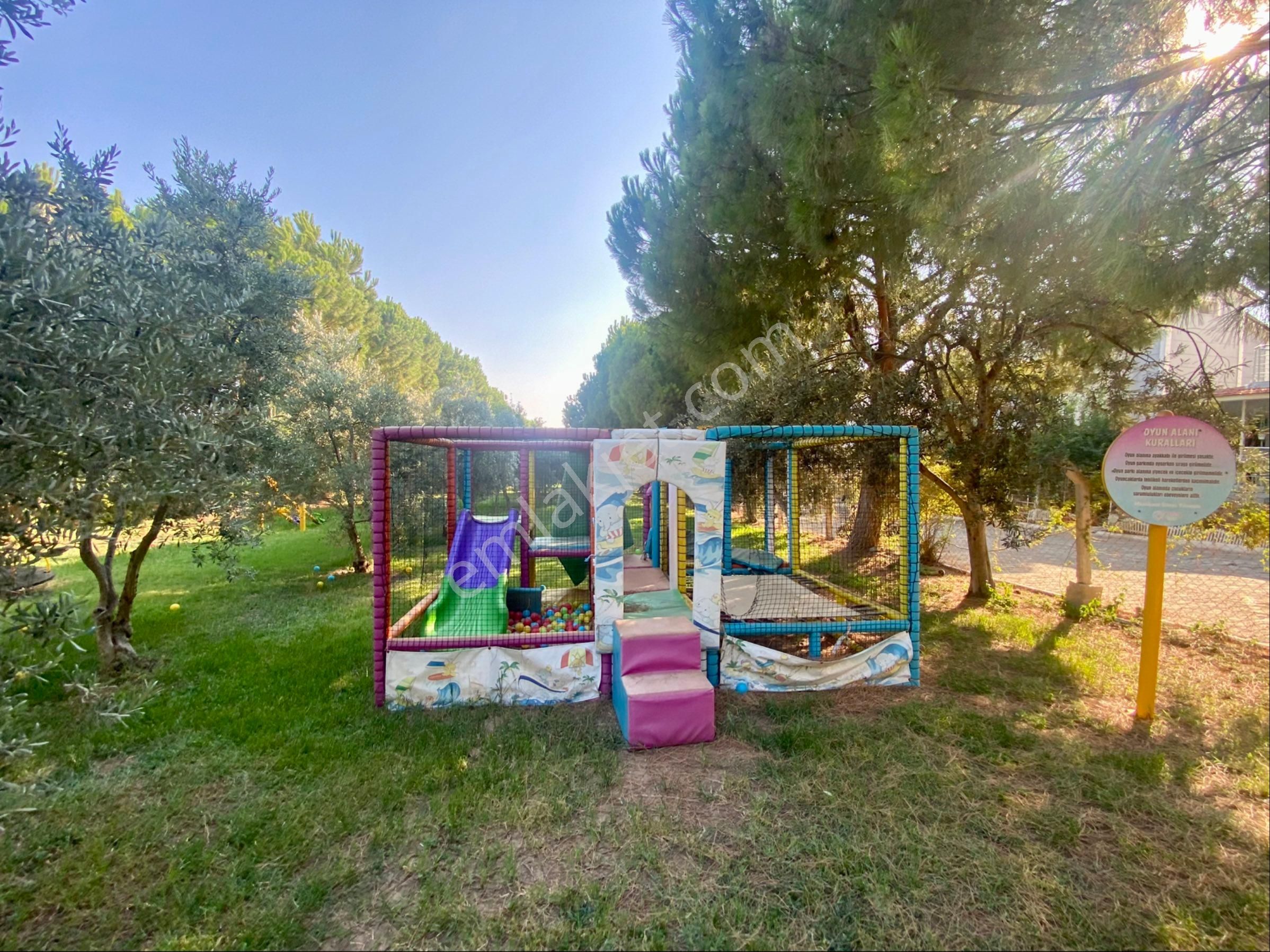 Gümüldür Mavi Kent Sitesi'nde, Bakımlı, Tripleks Müstakil Yazlık - Görsel 33