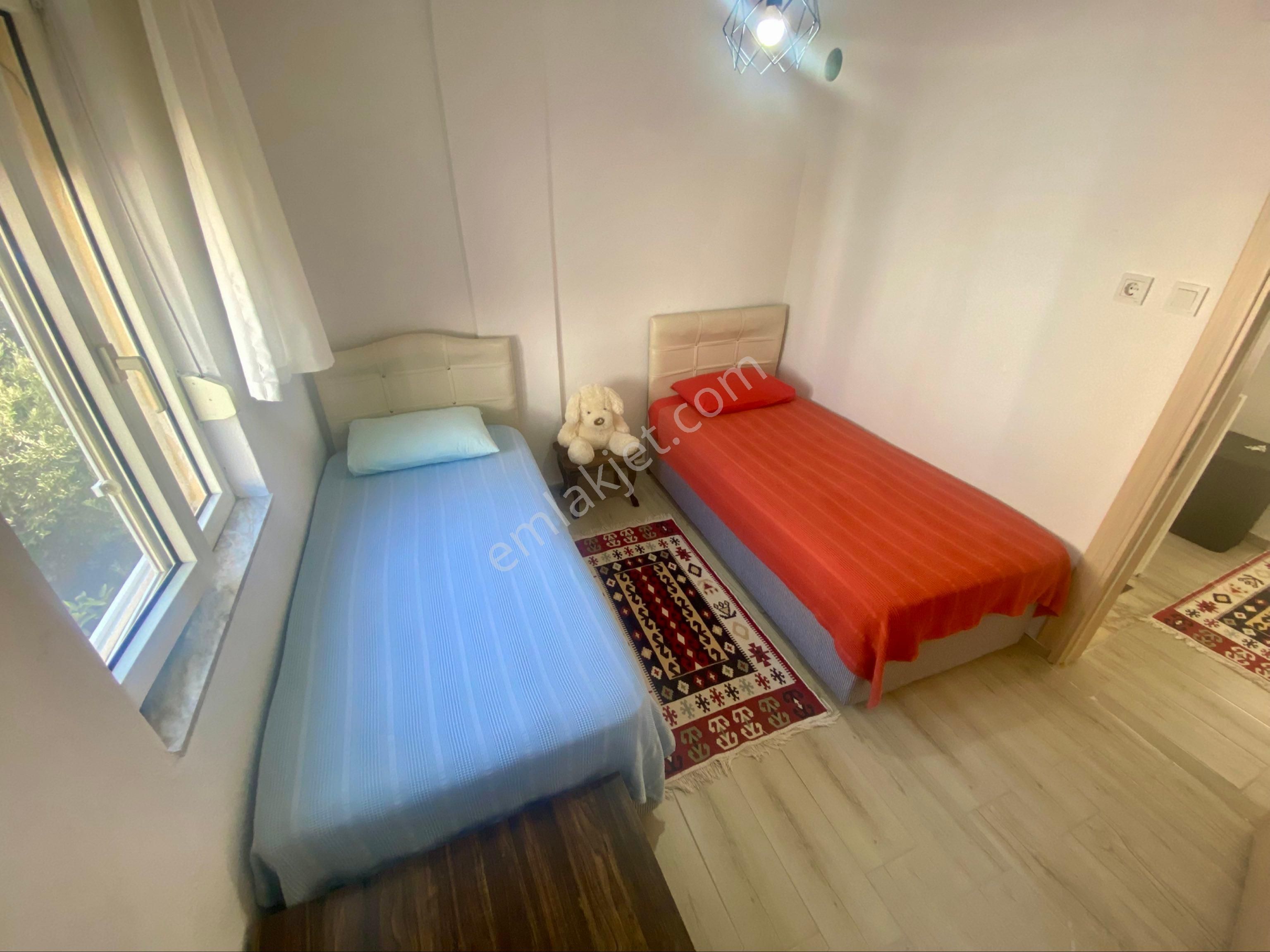 Gümüldür Mavi Kent Sitesi'nde, Bakımlı, Tripleks Müstakil Yazlık - Görsel 17