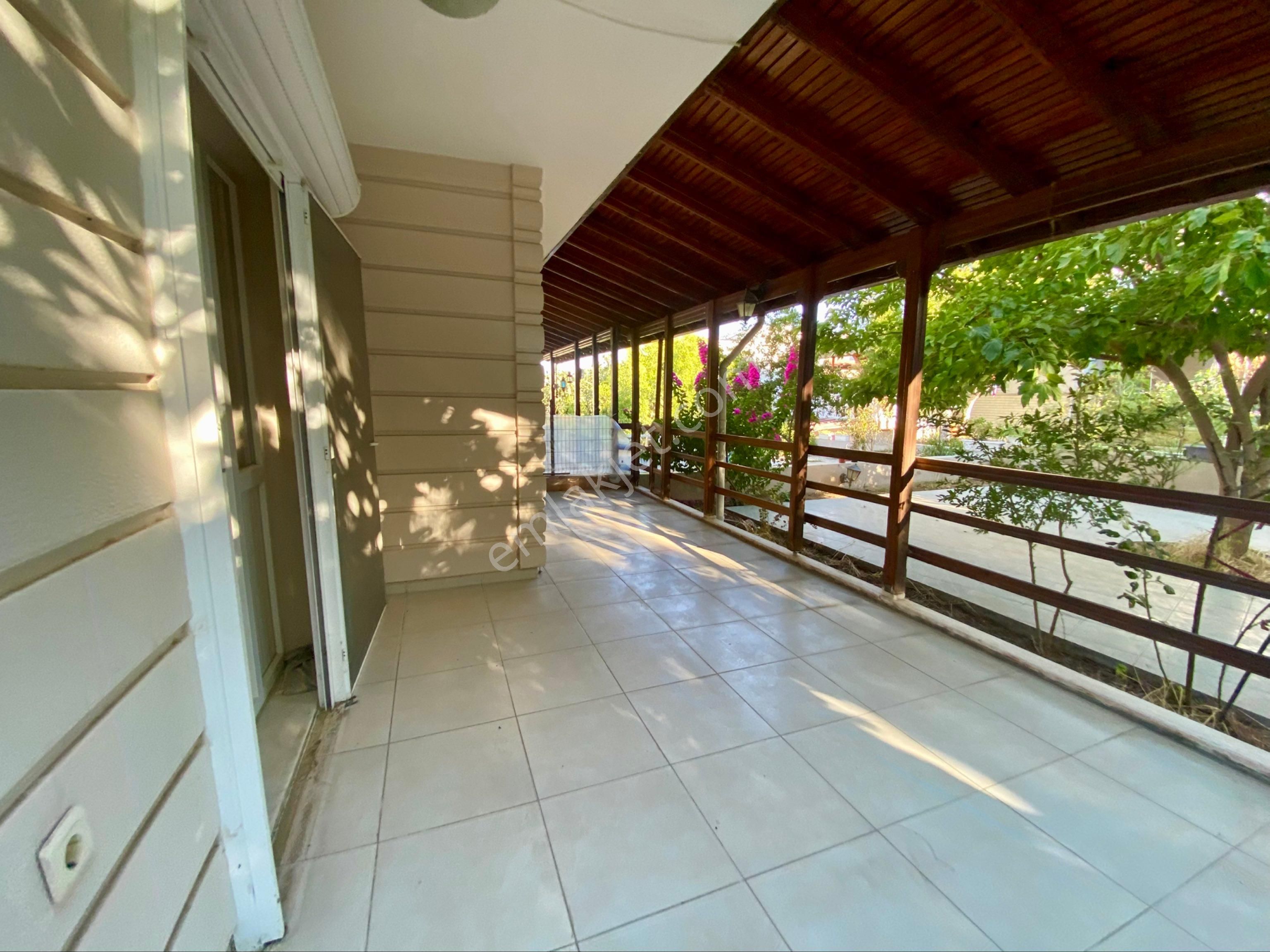 Akarca Plajına Yürüme Mesafesi, Ardacan Sitesi'nde Köşe Tripleks - Görsel 8