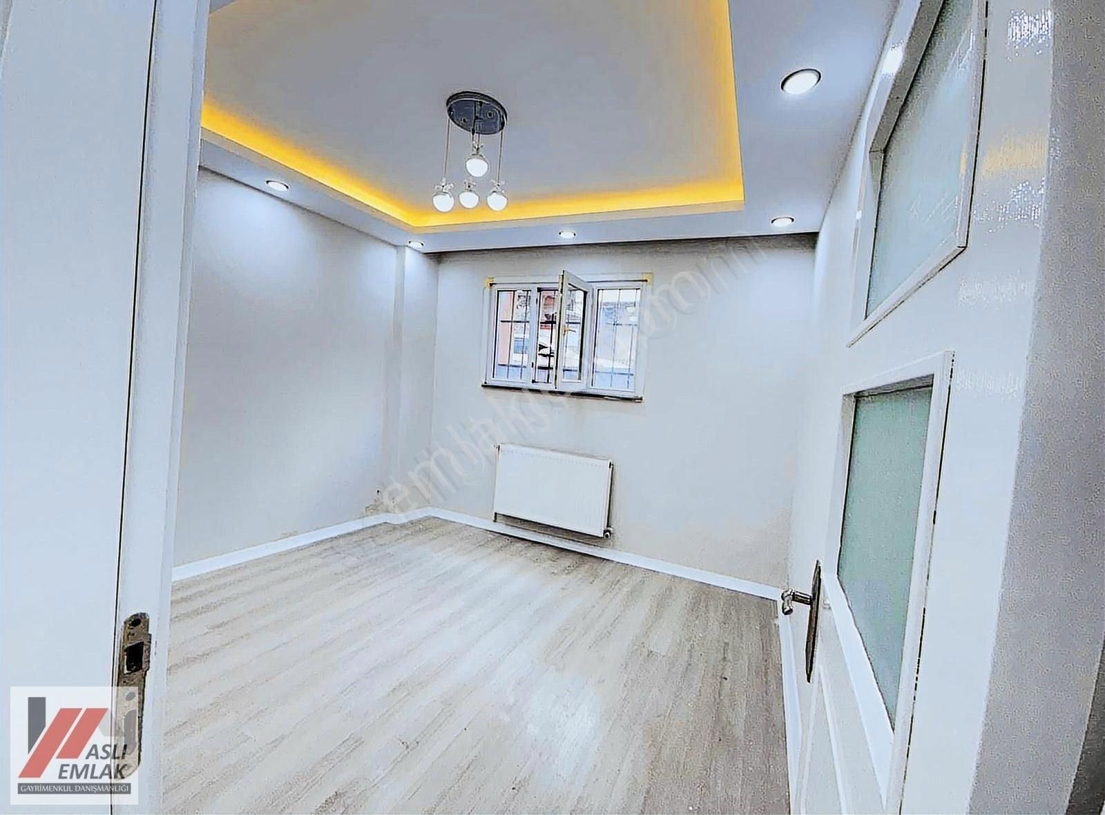 Aslı Emlaktan Satılık 2+1 Balkonlu Bahçe Katı - Görsel 6