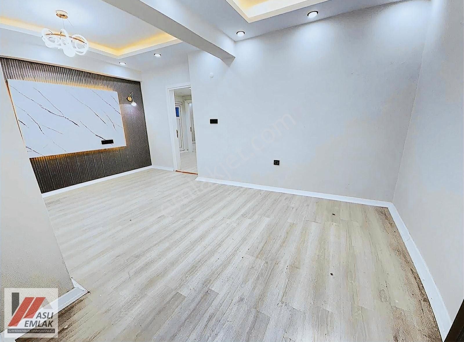 Aslı Emlaktan Satılık 2+1 Balkonlu Bahçe Katı - Görsel 19