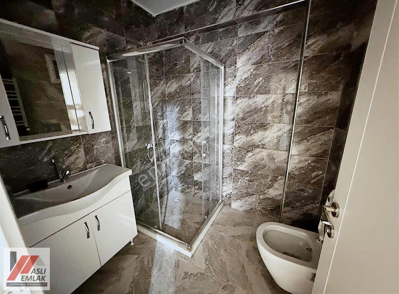 Aslı Emlaktan 75'yıl Mah.3+1 Daire - Görsel 33