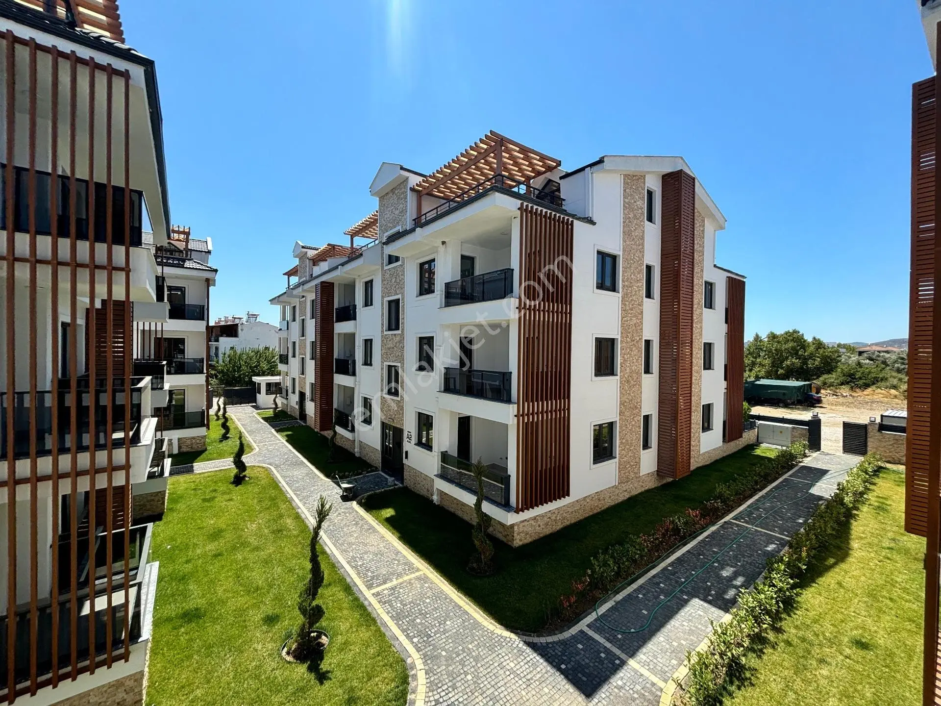 Güre'de Satılık Havuzlu Asansörlü Dubleks Daire - Görsel 5