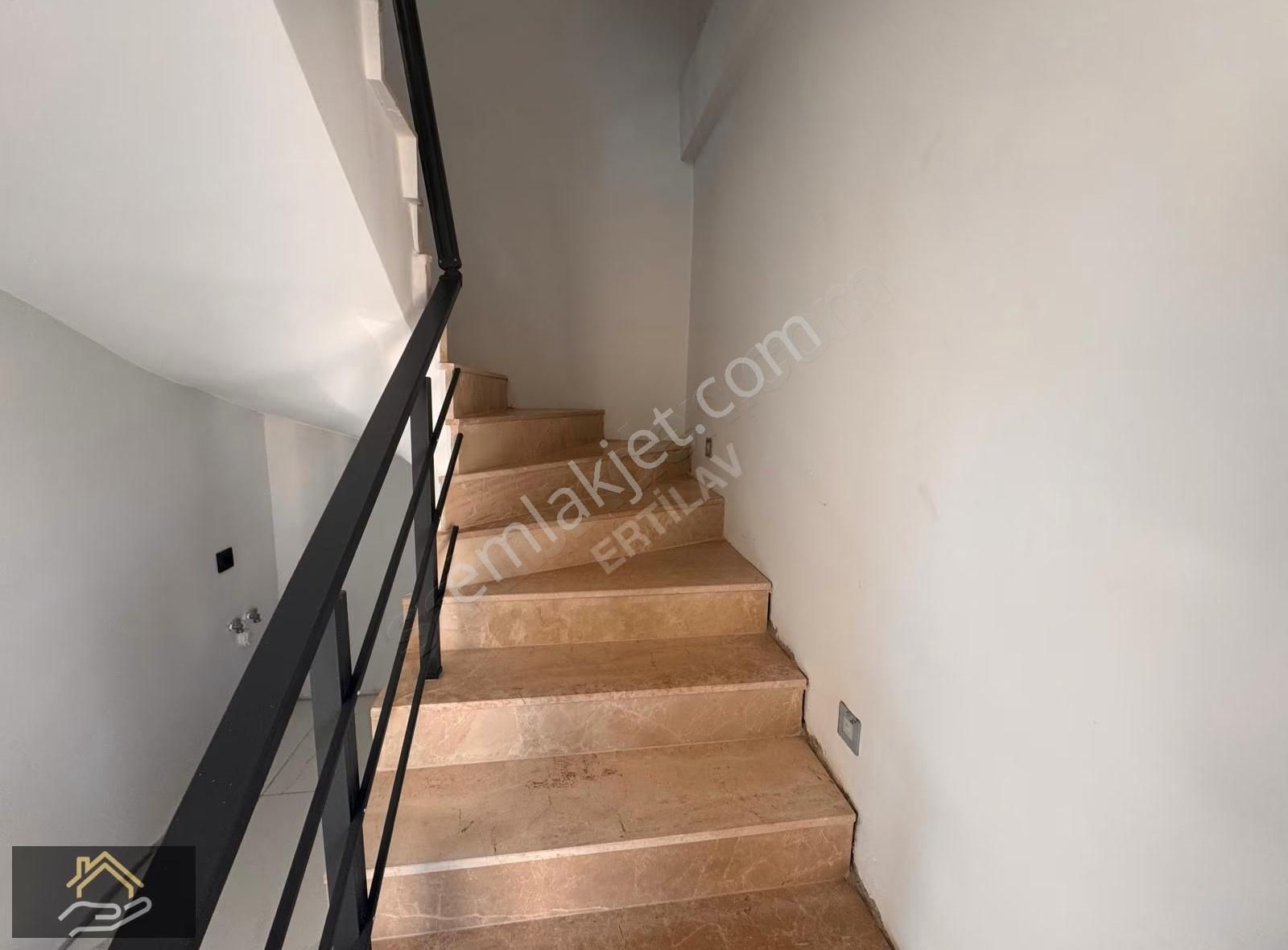 Çiftlik Te Satılık Deniz Manzaralı 4+1 Müstakil Villa - Görsel 24