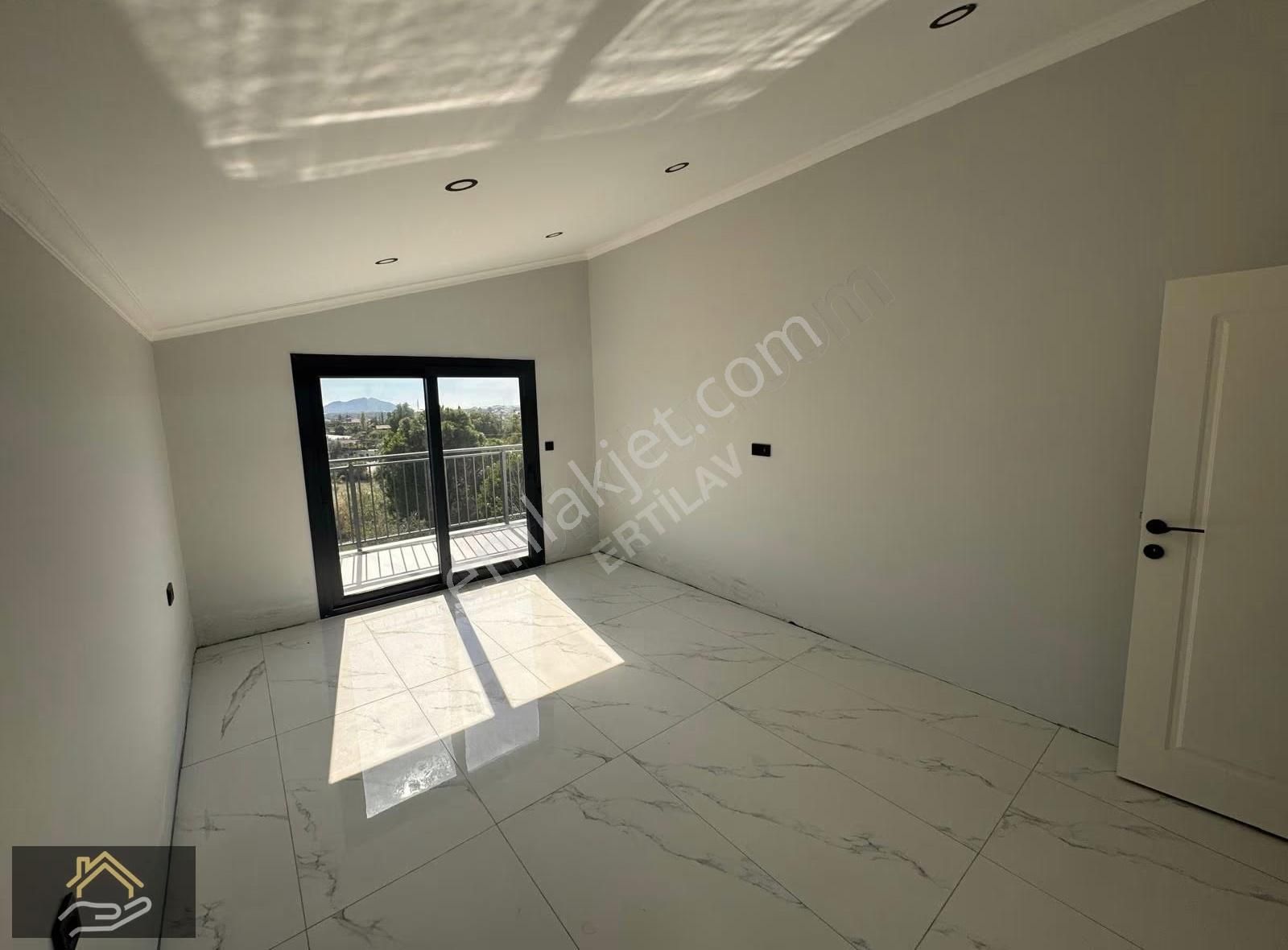 Çiftlik Te Satılık Deniz Manzaralı 4+1 Müstakil Villa - Görsel 28