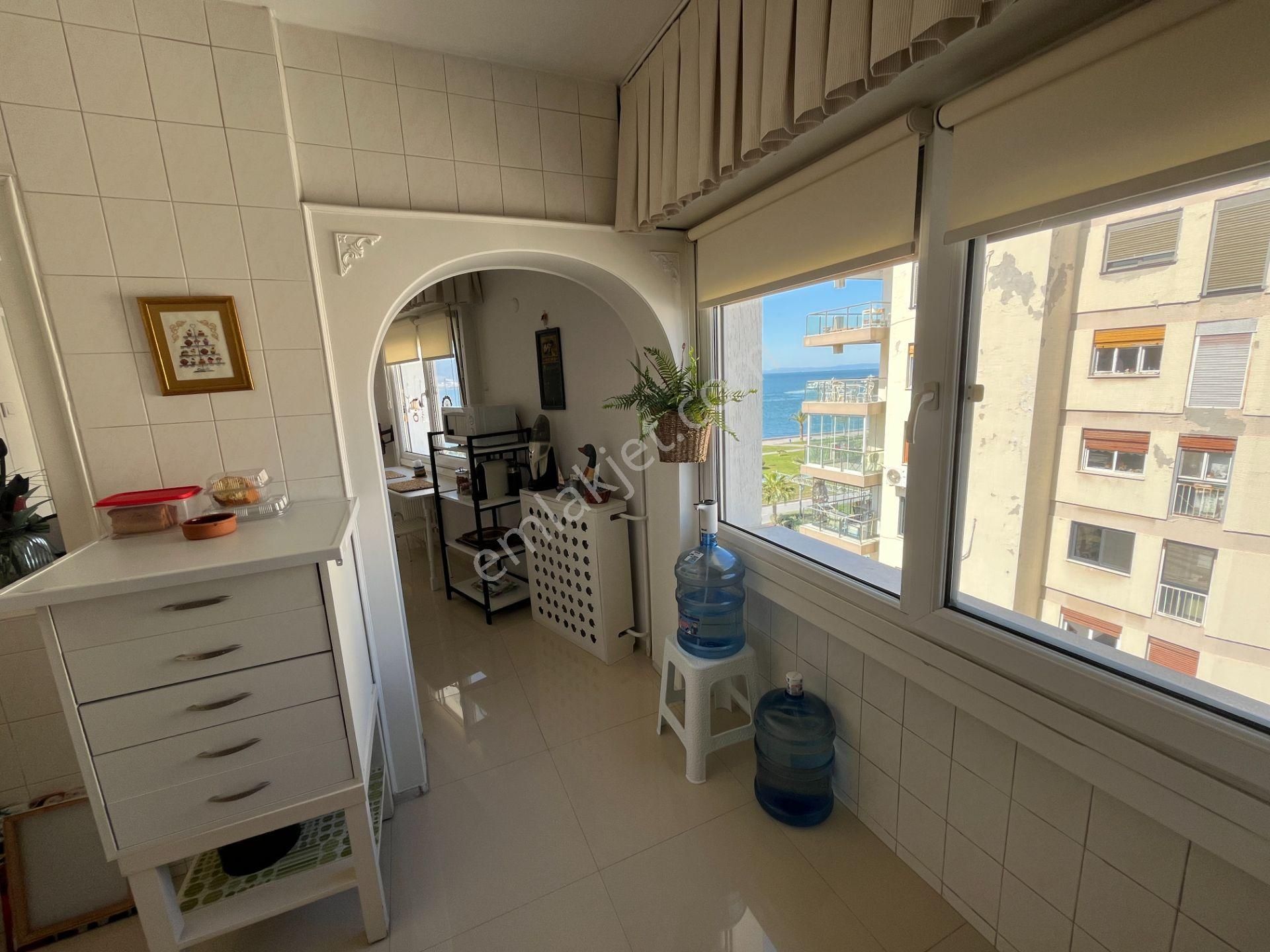 Bostanlı Sahilde Satılık Yalı Dairesi - Görsel 13