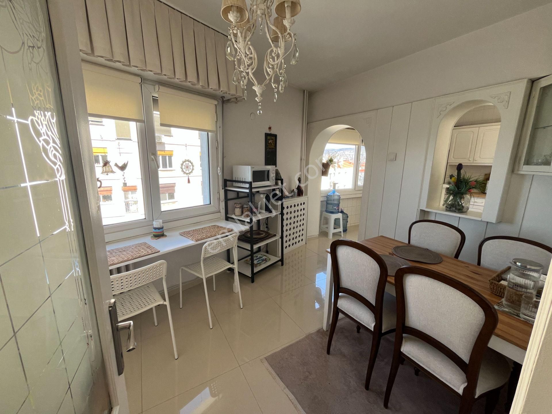 Bostanlı Sahilde Satılık Yalı Dairesi - Görsel 11