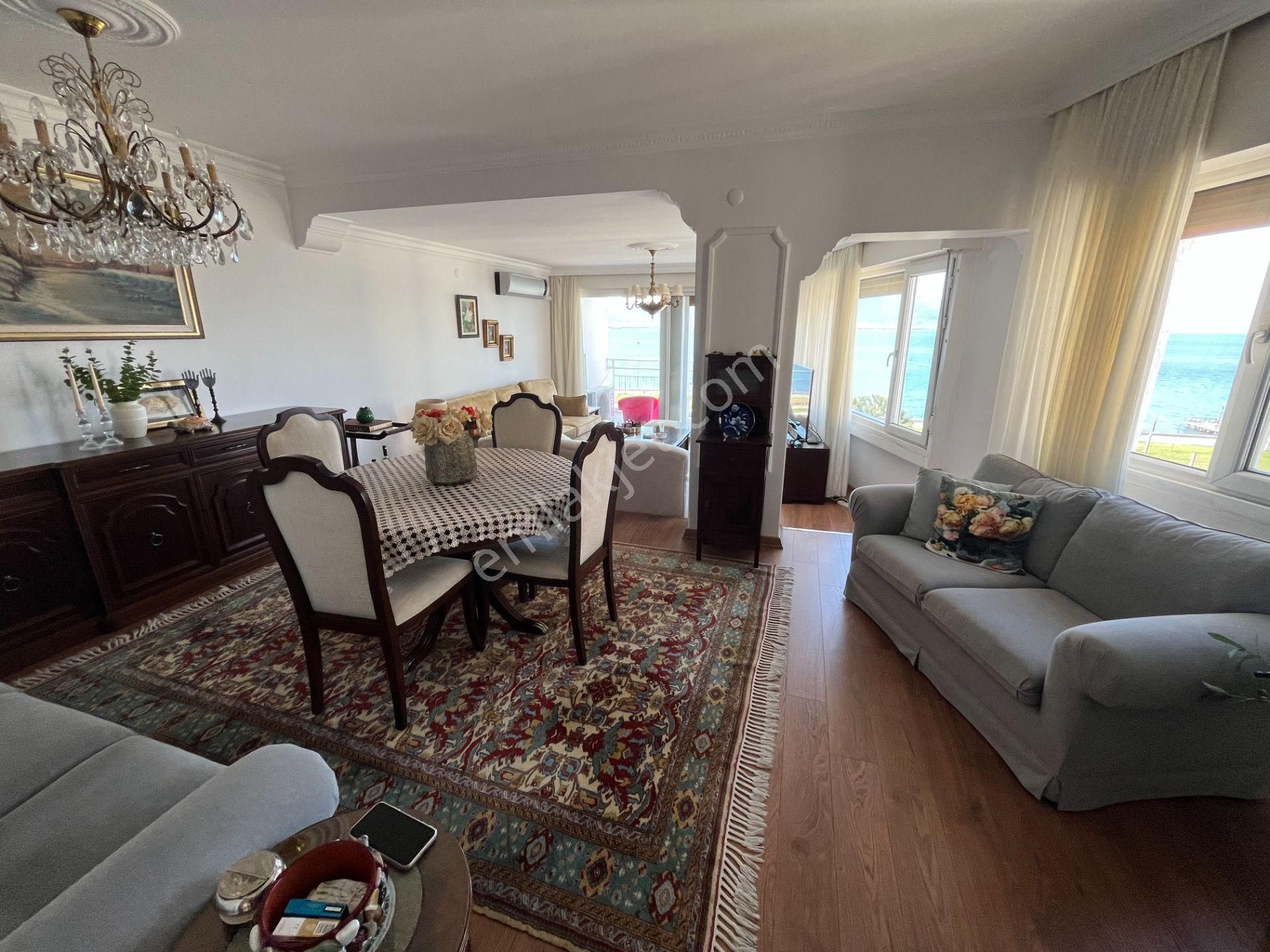 Bostanlı Sahilde Satılık Yalı Dairesi - Görsel 28