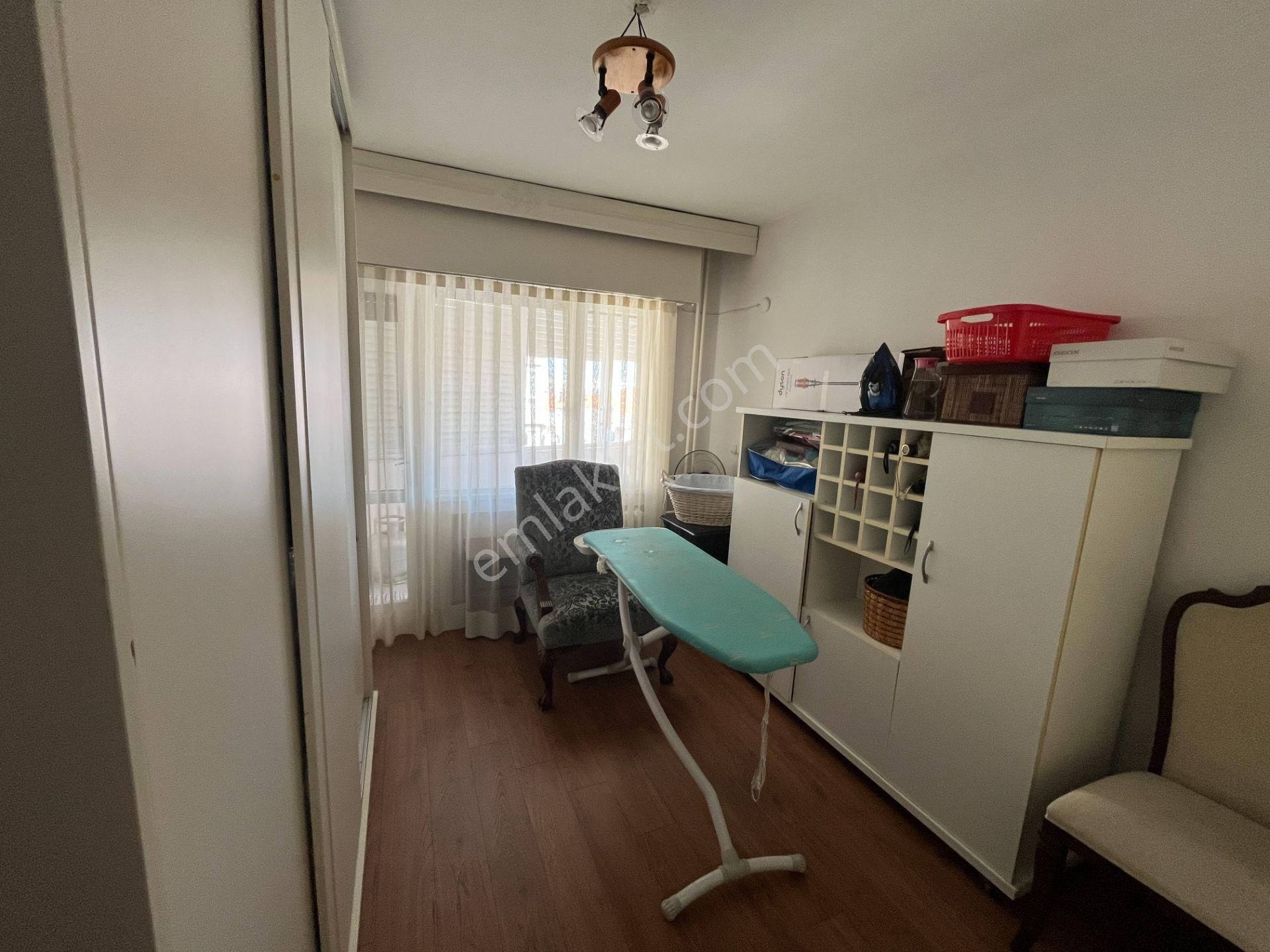 Bostanlı Sahilde Satılık Yalı Dairesi - Görsel 20