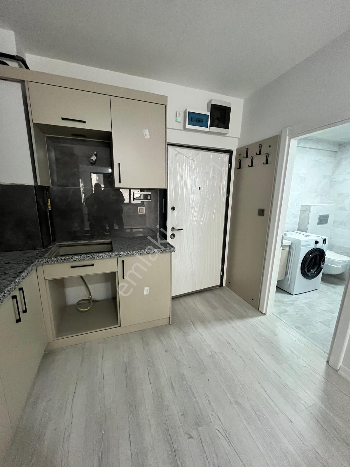 Yeşilbayır'da Satılık, Eşyalı, Boş, Sıfır, Hastane Yakını 1+1 - Görsel 10