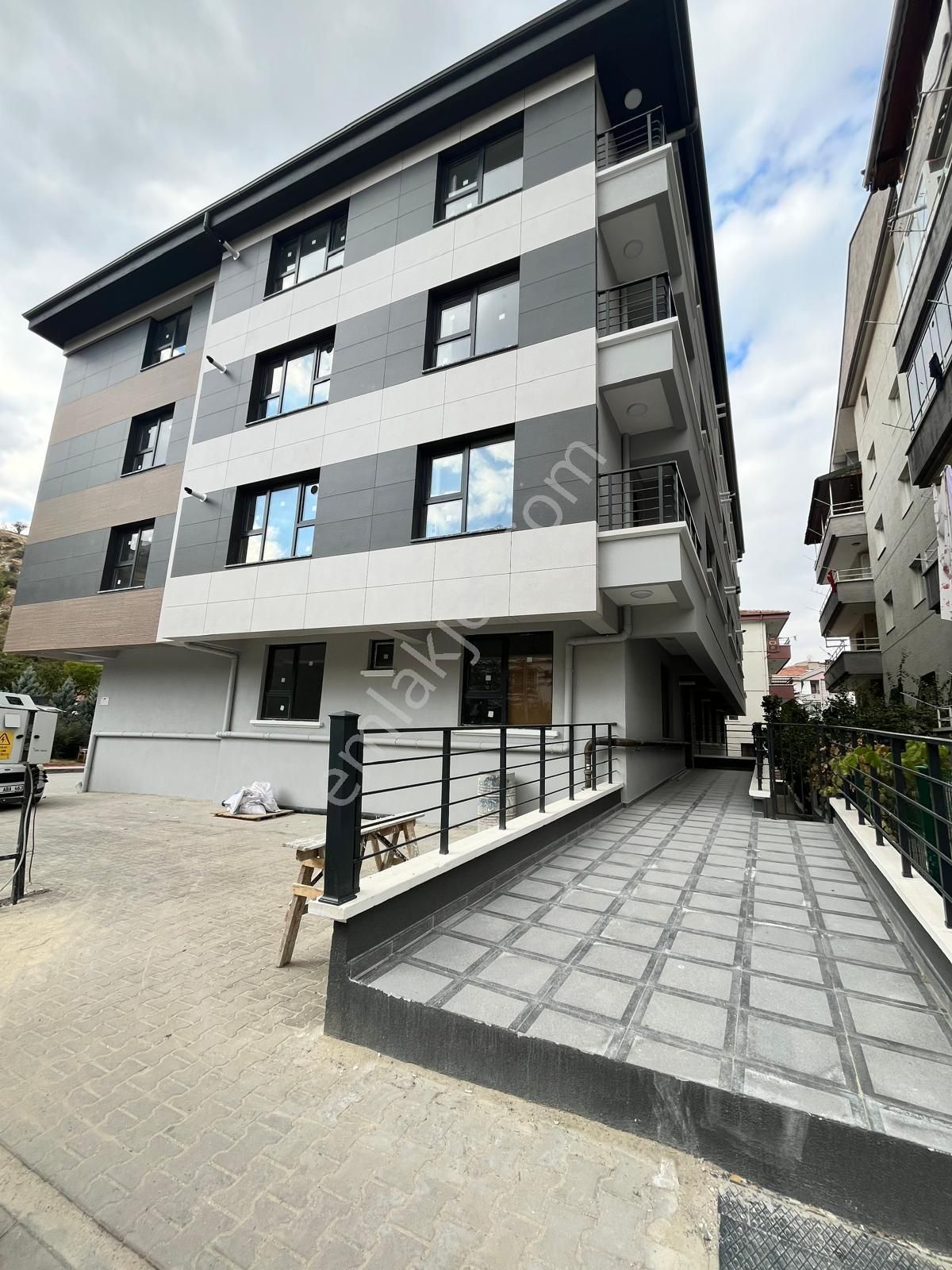 Yeşilbayır'da Satılık, Eşyalı, Boş, Sıfır, Hastane Yakını 1+1 - Görsel 19