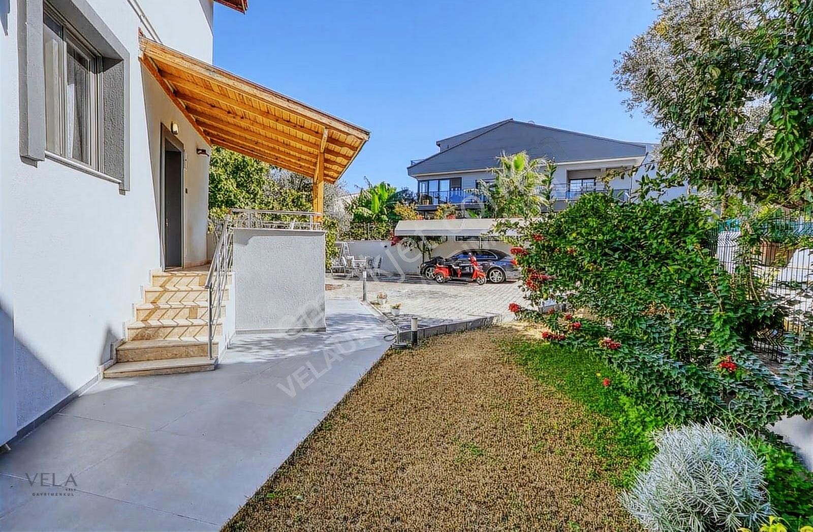 Urla Çeşmealtı Site İçinde Bağımsız 550 M² Arsalı 3+1 Villa - Görsel 32